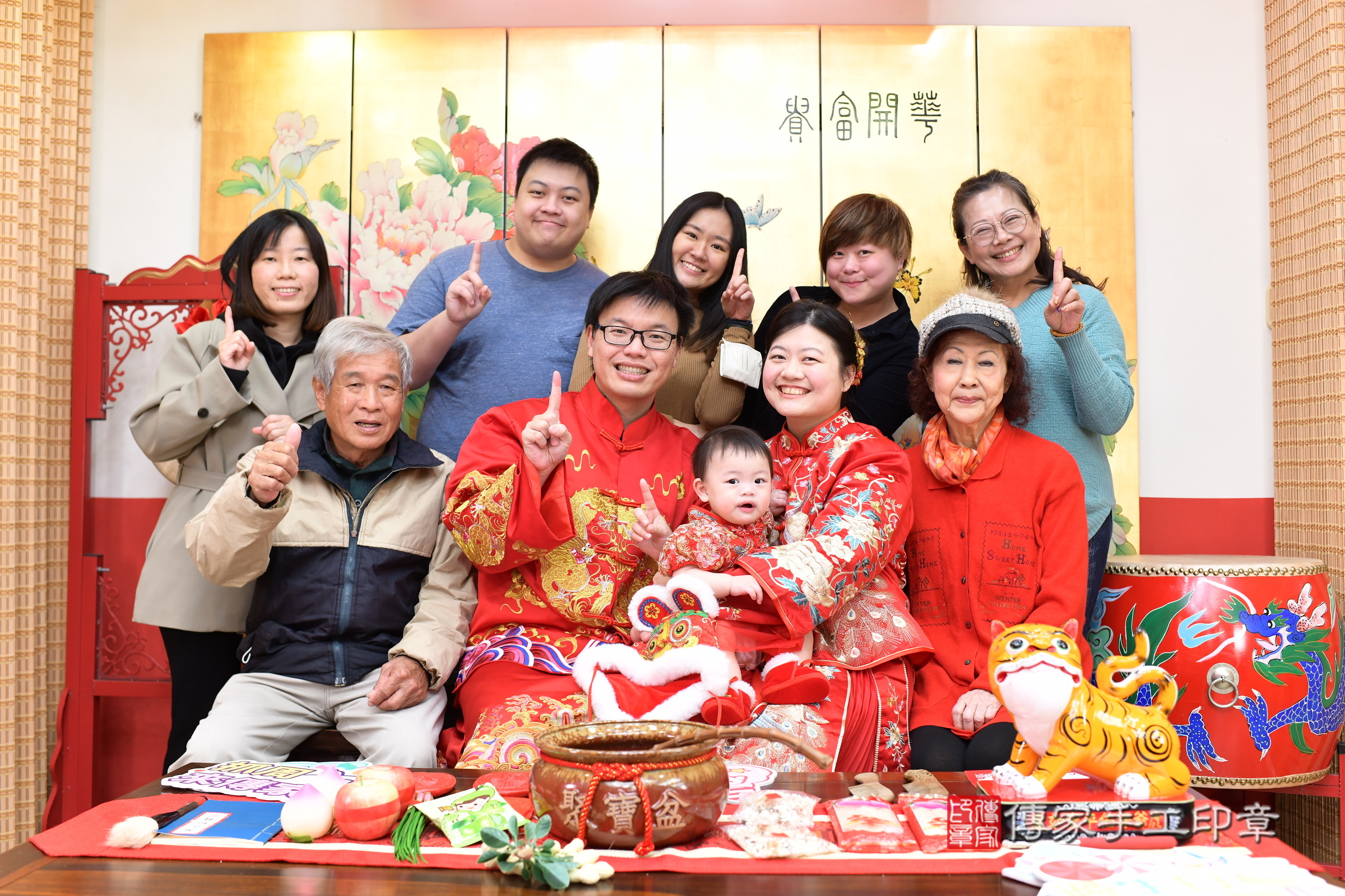 台北市大同區如如寶寶抓周推薦：傳家台北店抓周度脺中國風會場，嬰兒古禮抓周流程儀式吉祥話、抓周道具物品24種、拍照。抓周證書。2024.12.29，照片13