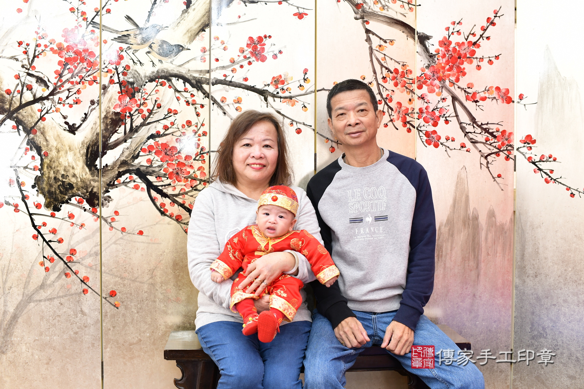 新北市永和區昊昊寶寶收涎推薦：傳家新北店收涎中國風會場，嬰兒古禮收涎收口水流程儀式、收涎吉祥話、收涎餅乾、收涎拍照。收涎證書。2025.1.12，照片2