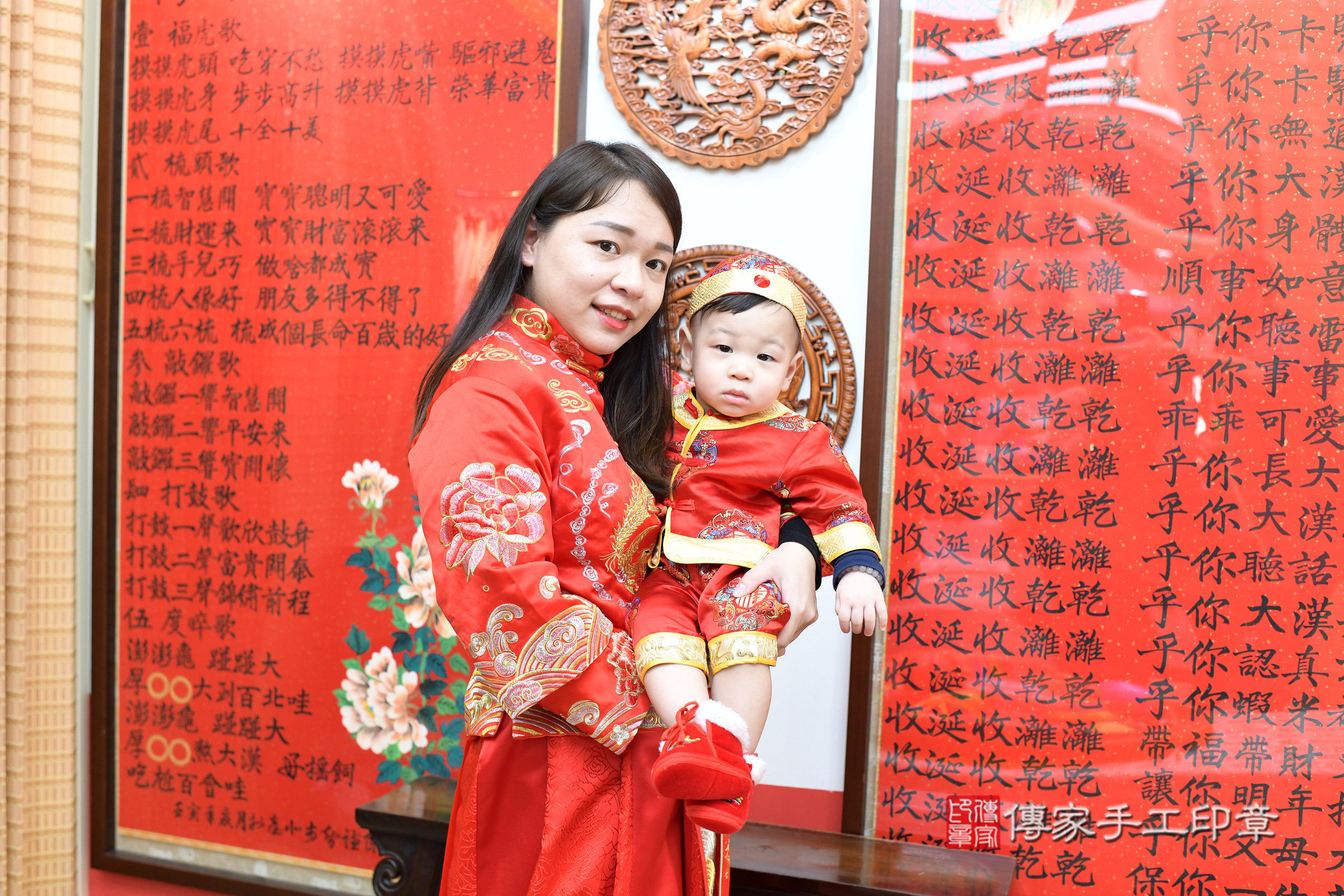 台北市大同區荃荃寶寶抓周推薦：傳家台北店抓周度脺中國風會場，嬰兒古禮抓周流程儀式吉祥話、抓周道具物品24種、拍照。抓周證書。2025.1.25，照片6