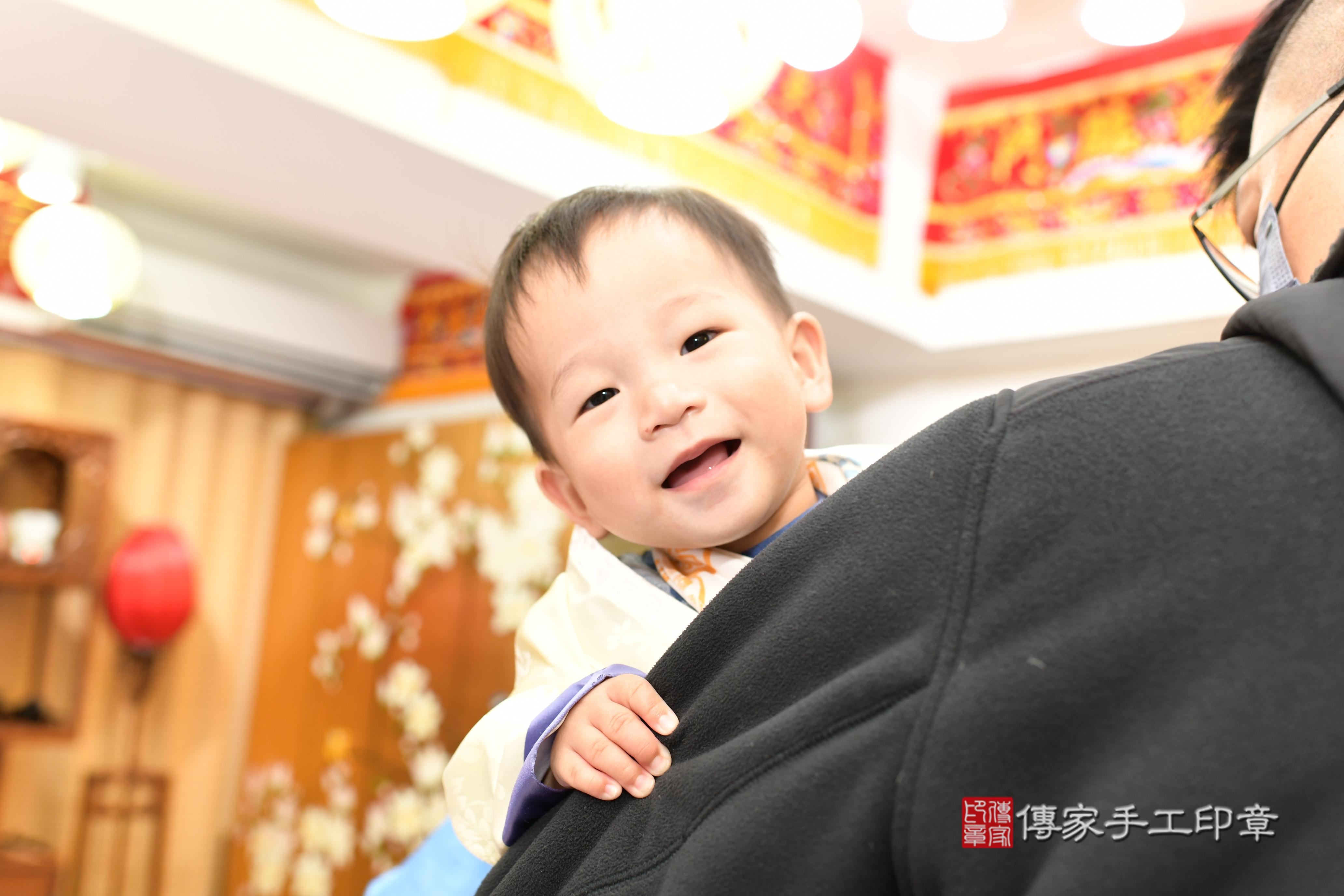寶寶一歲生日意義非凡,人生當中第一個生日 .....照:23