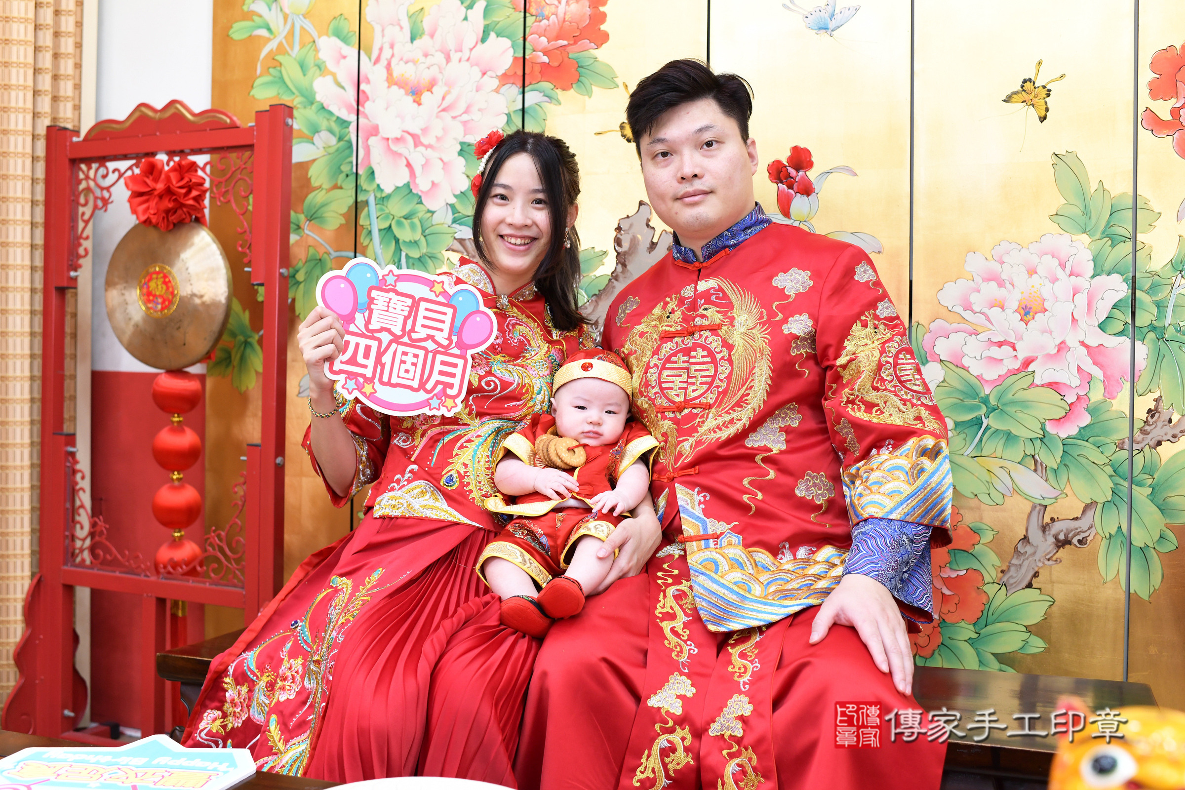 台北市大同區小麟寶寶收涎推薦：傳家台北店收涎中國風會場，嬰兒古禮收涎收口水流程儀式、收涎吉祥話、收涎餅乾、收涎拍照。收涎證書。2025.2.15，照片21