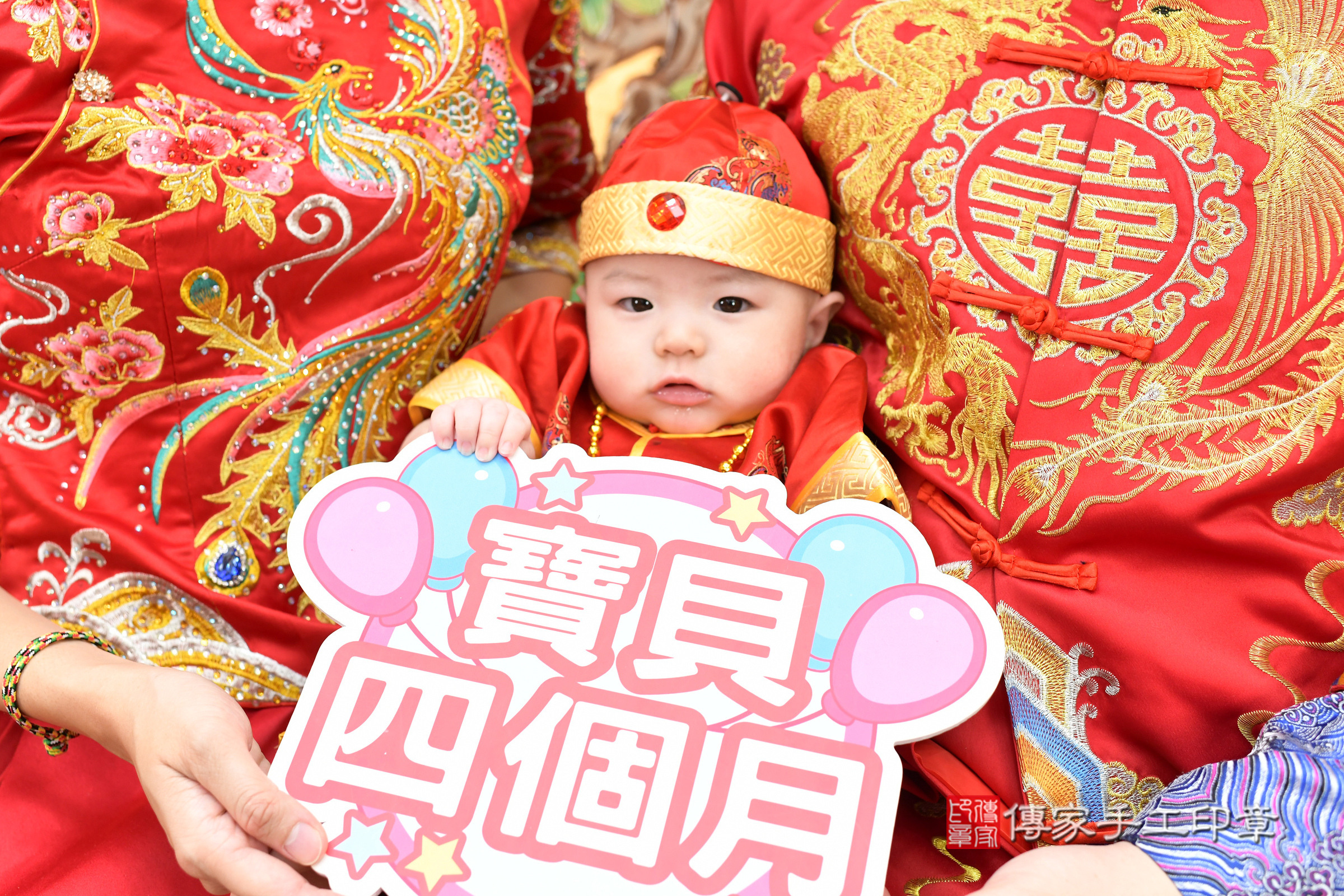 台北市大同區小麟寶寶收涎推薦：傳家台北店收涎中國風會場，嬰兒古禮收涎收口水流程儀式、收涎吉祥話、收涎餅乾、收涎拍照。收涎證書。2025.2.15，照片7