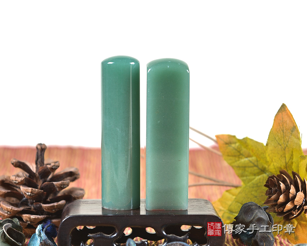 湖水綠海洋石之稱的綠東菱玉 傳家手工印章 新北店114.2.22 湖水綠海洋石之稱的綠東菱玉 傳家手工印章 新北店114.2.22