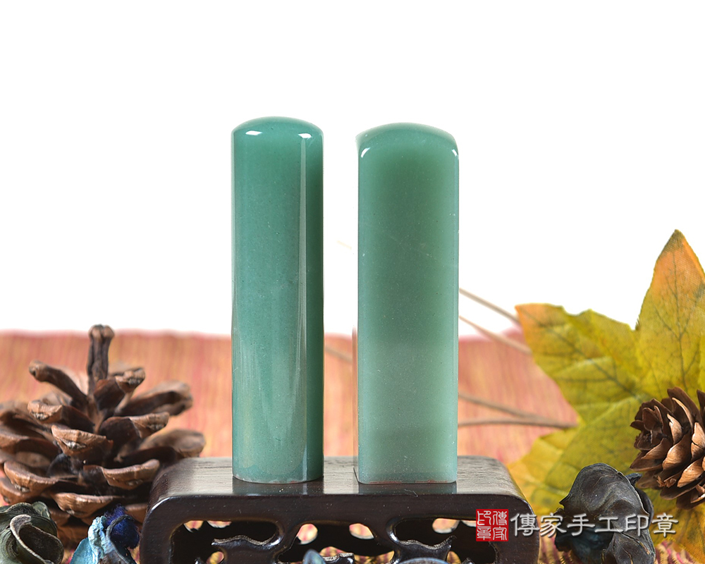 湖水綠海洋石之稱的綠東菱玉 傳家手工印章 新北店114.2.22 湖水綠海洋石之稱的綠東菱玉 傳家手工印章 新北店114.2.22