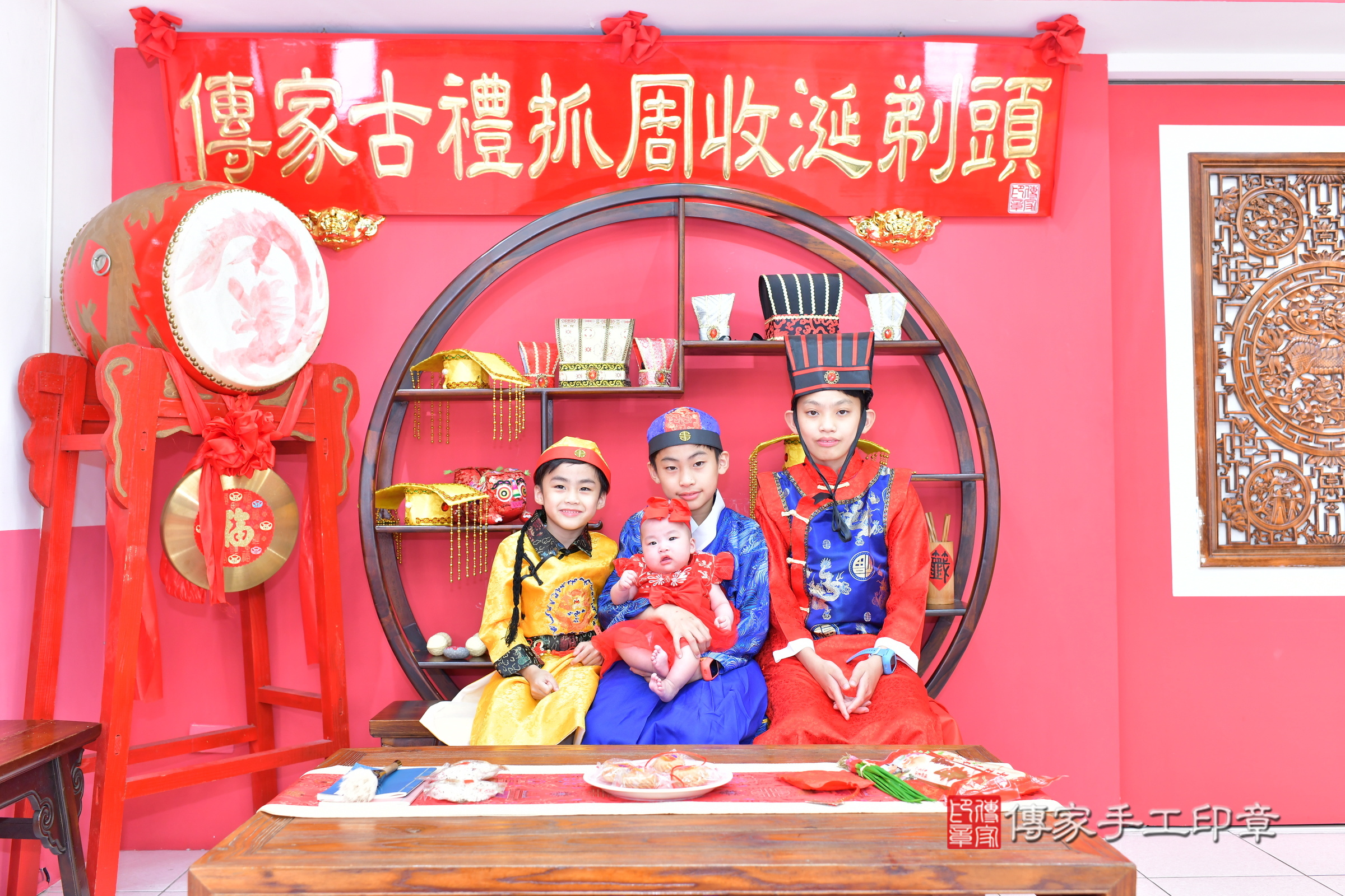 台中市北區小玹寶寶收涎推薦：傳家台中店收涎中國風會場，嬰兒古禮收涎收口水流程儀式、收涎吉祥話、收涎餅乾、收涎拍照。收涎證書。2025.3.9，照片7