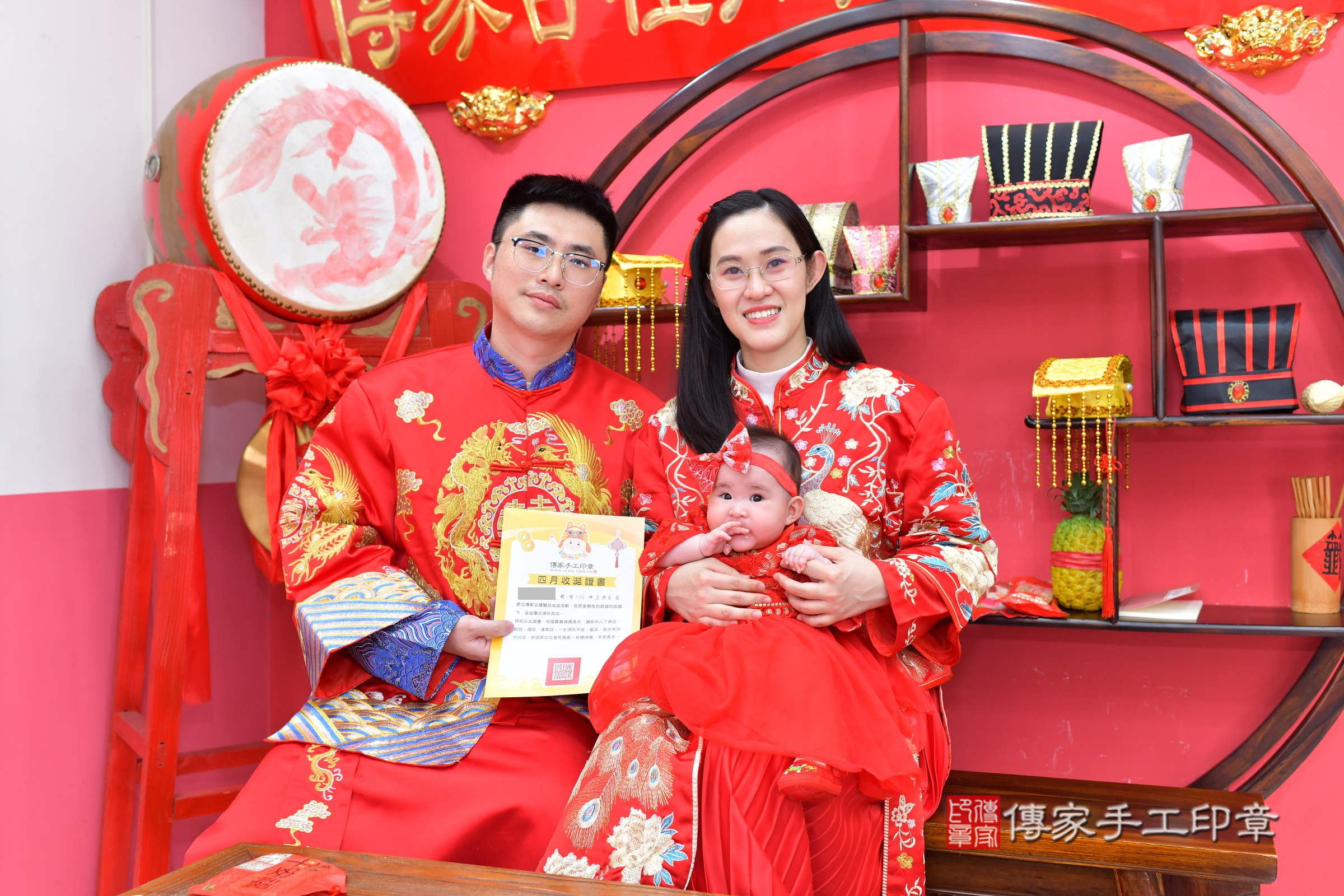 台中市北區彤彤寶寶收涎推薦：傳家台中店收涎中國風會場，嬰兒古禮收涎收口水流程儀式、收涎吉祥話、收涎餅乾、收涎拍照。收涎證書。2025.3.6，照片18