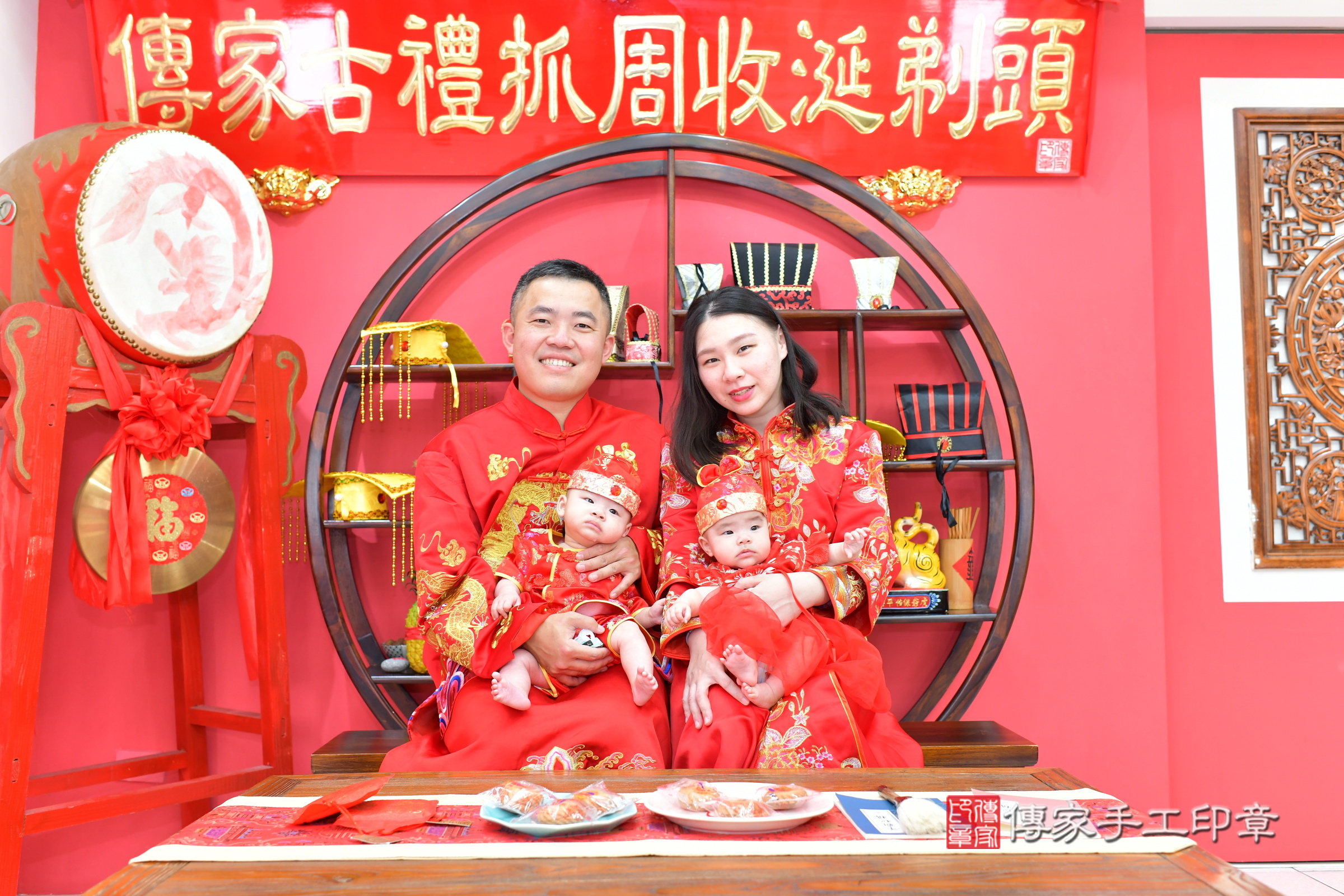 台中市北區暟暟寶寶和澄澄寶寶收涎推薦：傳家台中店收涎中國風會場，嬰兒古禮收涎收口水流程儀式、收涎吉祥話、收涎餅乾、收涎拍照。收涎證書。2025.3.2，照片3
