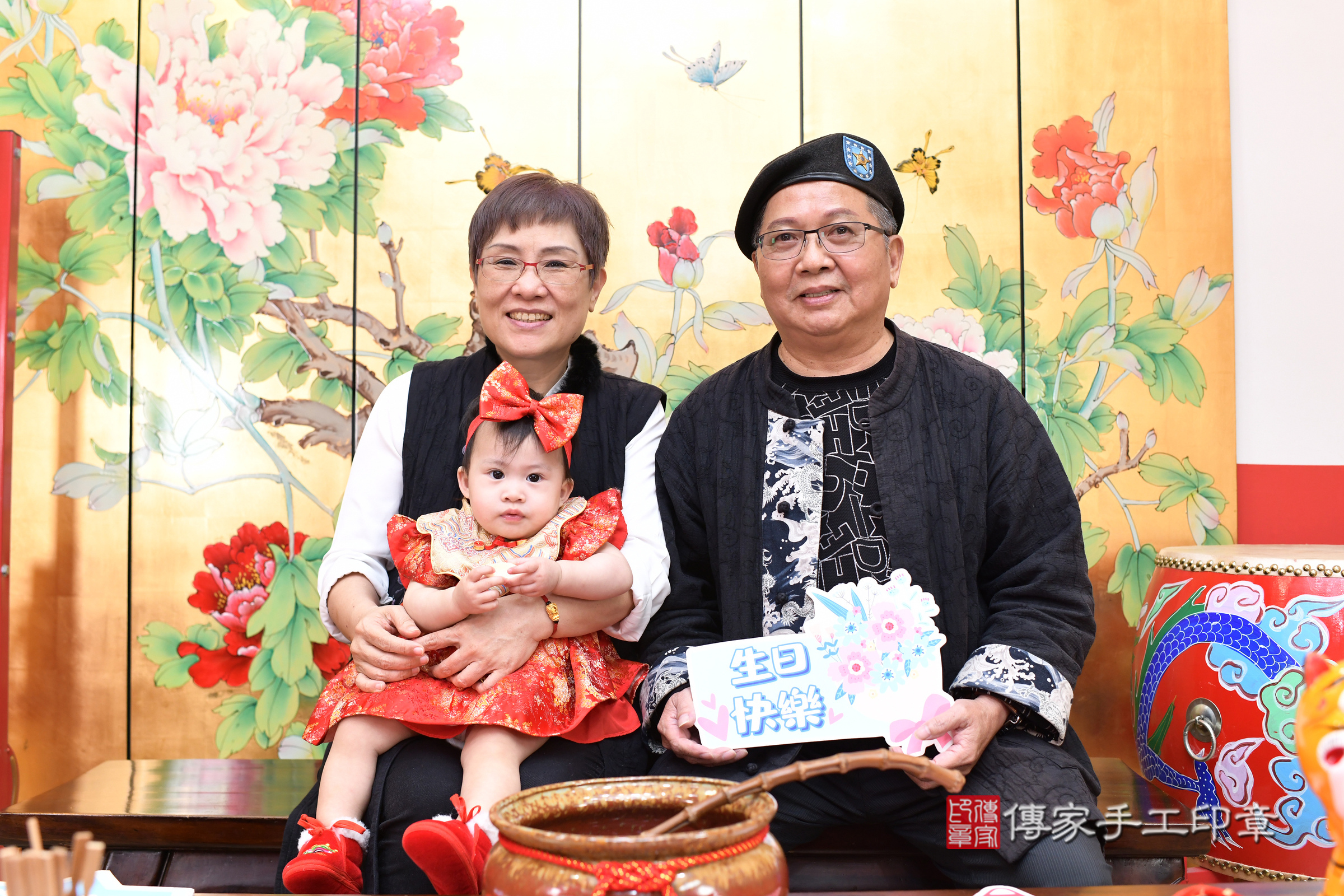 台北市大同區小寧寶寶抓周推薦：傳家台北店抓周度脺中國風會場，嬰兒古禮抓周流程儀式吉祥話、抓周道具物品24種、拍照。抓周證書。2025.2.28，照片7