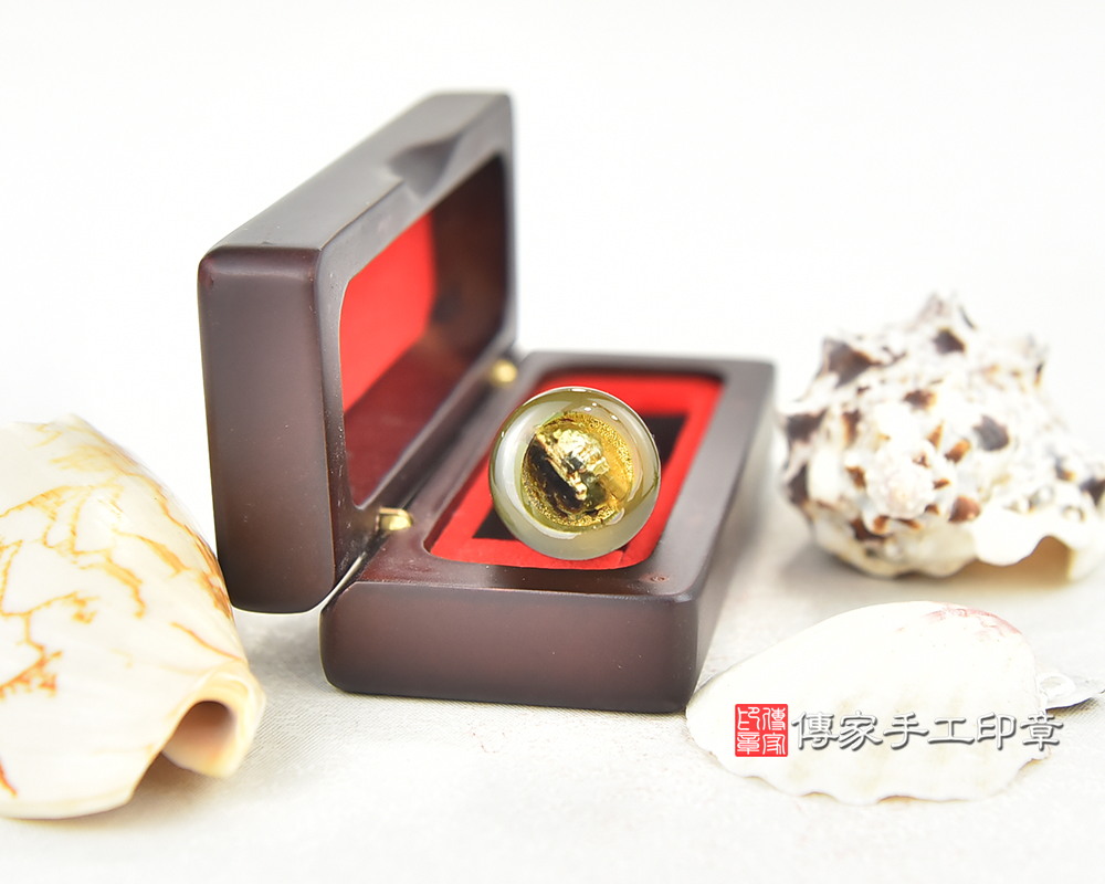 ~~綠意盎然~~綠瑪瑙臍帶章 發財章 銀行印章 傳家手工印章台中店2025.03.22 ~~綠意盎然~~綠瑪瑙臍帶章 發財章 銀行印章 傳家手工印章台中店2025.03.22