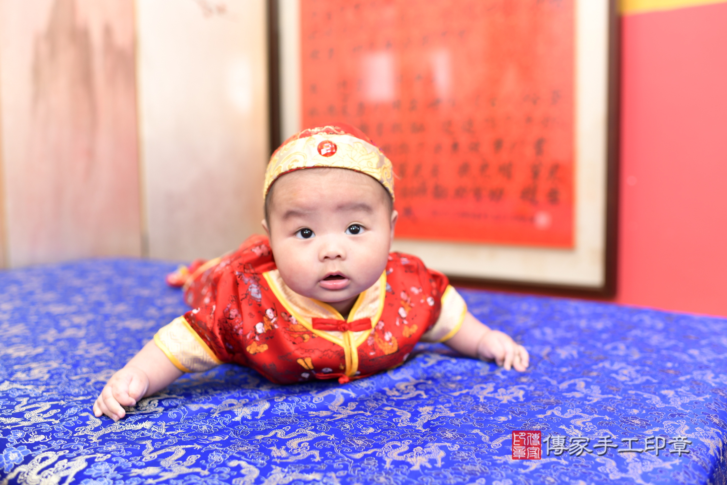 新北市永和區皓皓寶寶收涎推薦：傳家新北店收涎中國風會場，嬰兒古禮收涎收口水流程儀式、收涎吉祥話、收涎餅乾、收涎拍照。收涎證書。2025.3.9，照片5