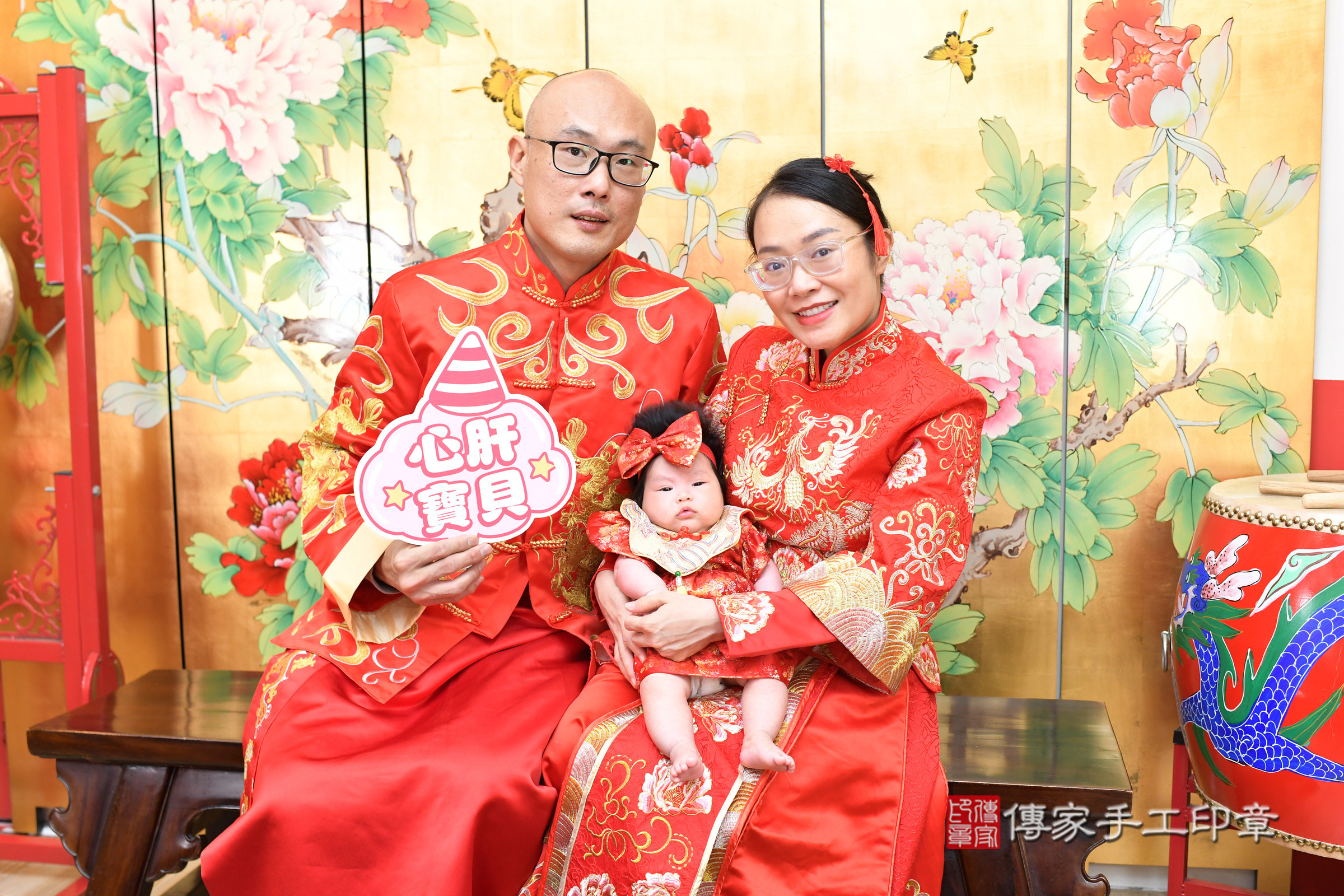 台北市大同區錂錂寶寶收涎推薦：傳家台北店收涎中國風會場，嬰兒古禮收涎收口水流程儀式、收涎吉祥話、收涎餅乾、收涎拍照。收涎證書。2025.3.11，照片14