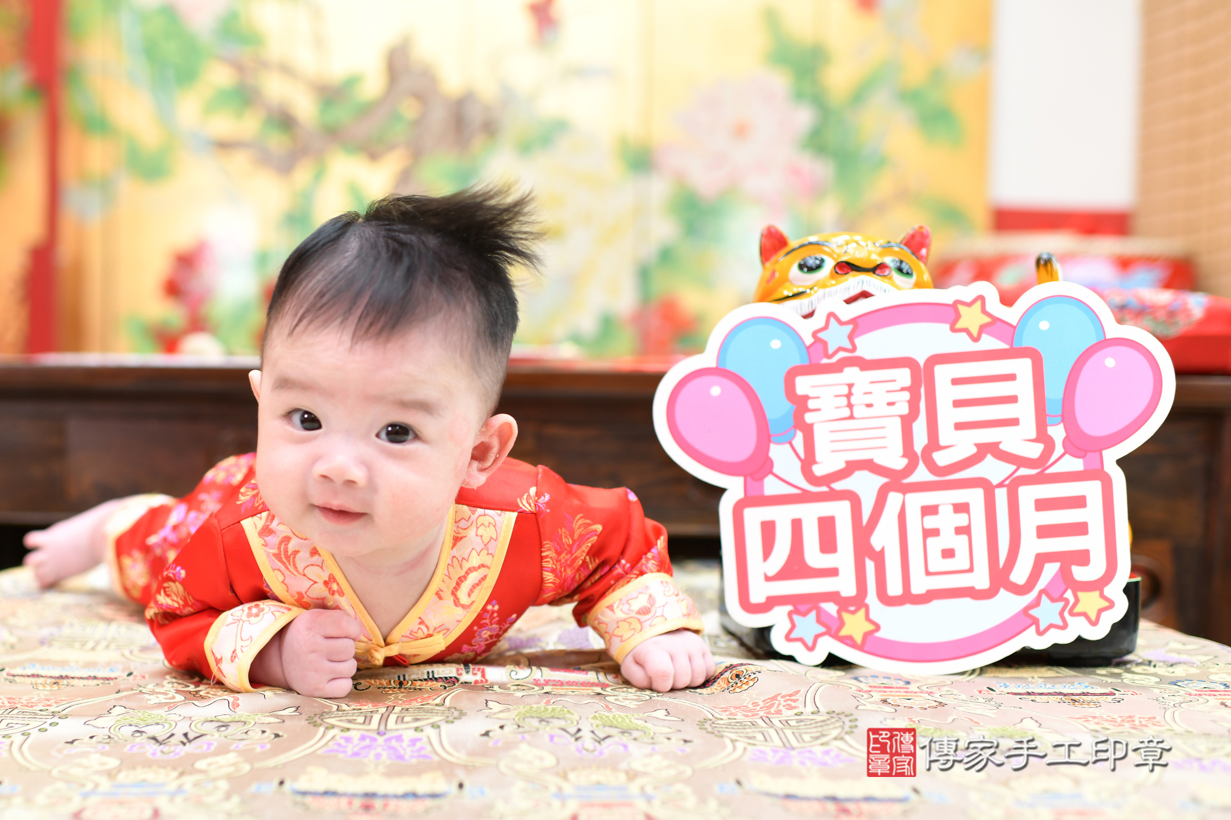 台北市大同區小勛寶寶收涎推薦：傳家台北店收涎中國風會場，嬰兒古禮收涎收口水流程儀式、收涎吉祥話、收涎餅乾、收涎拍照。收涎證書。2025.3.9，照片9
