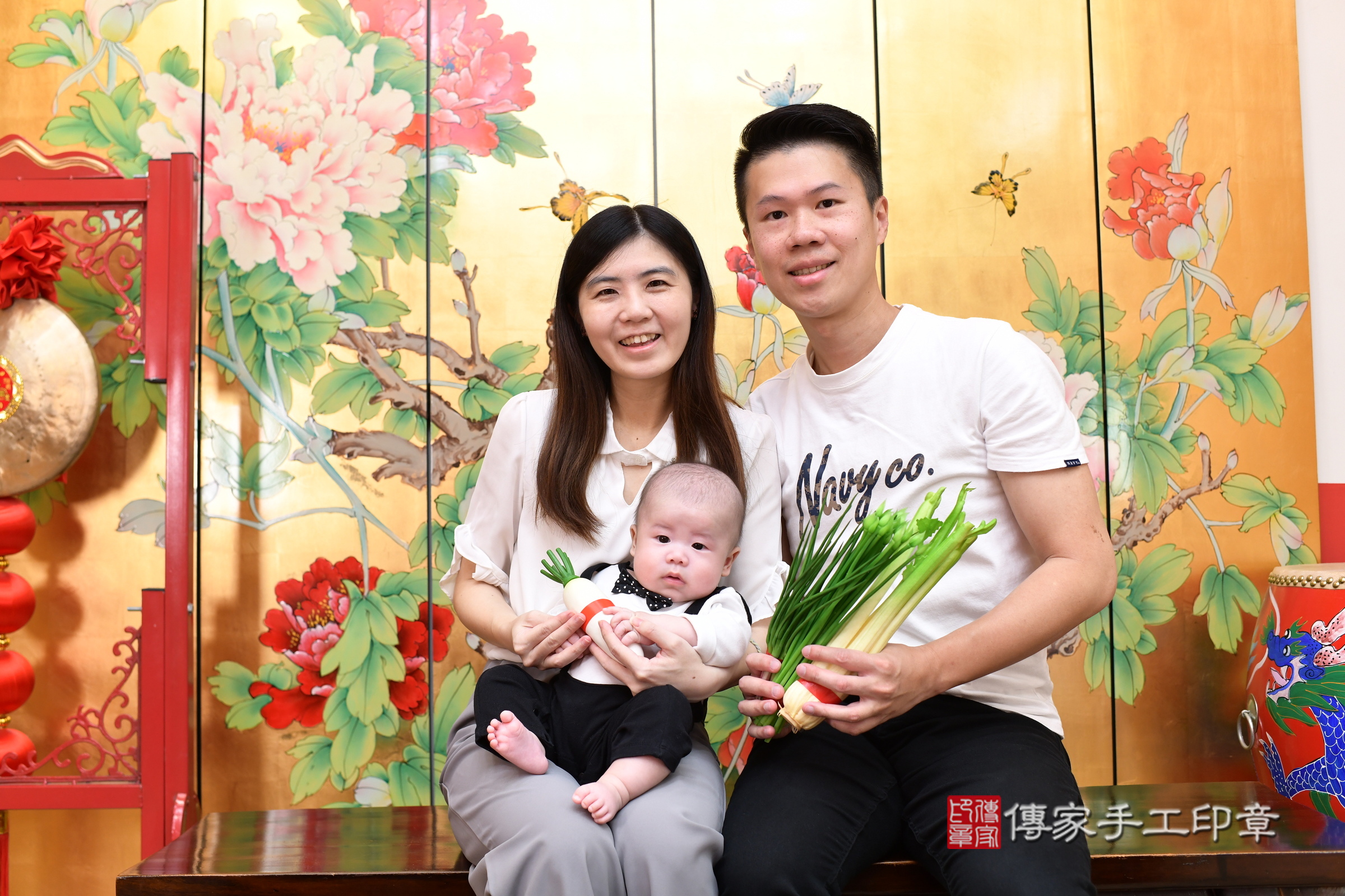珵珵寶寶(台北市大同區嬰兒寶寶滿月剃頭理髮、嬰兒剃胎毛儀式吉祥話)。中國風會場，爸媽寶貝穿「日中韓」古裝禮服。專業拍照、證書。★購買「臍帶章、肚臍章、胎毛筆刷印章」贈送：剃頭、收涎、抓周，三選一。2025.3.23，照片6