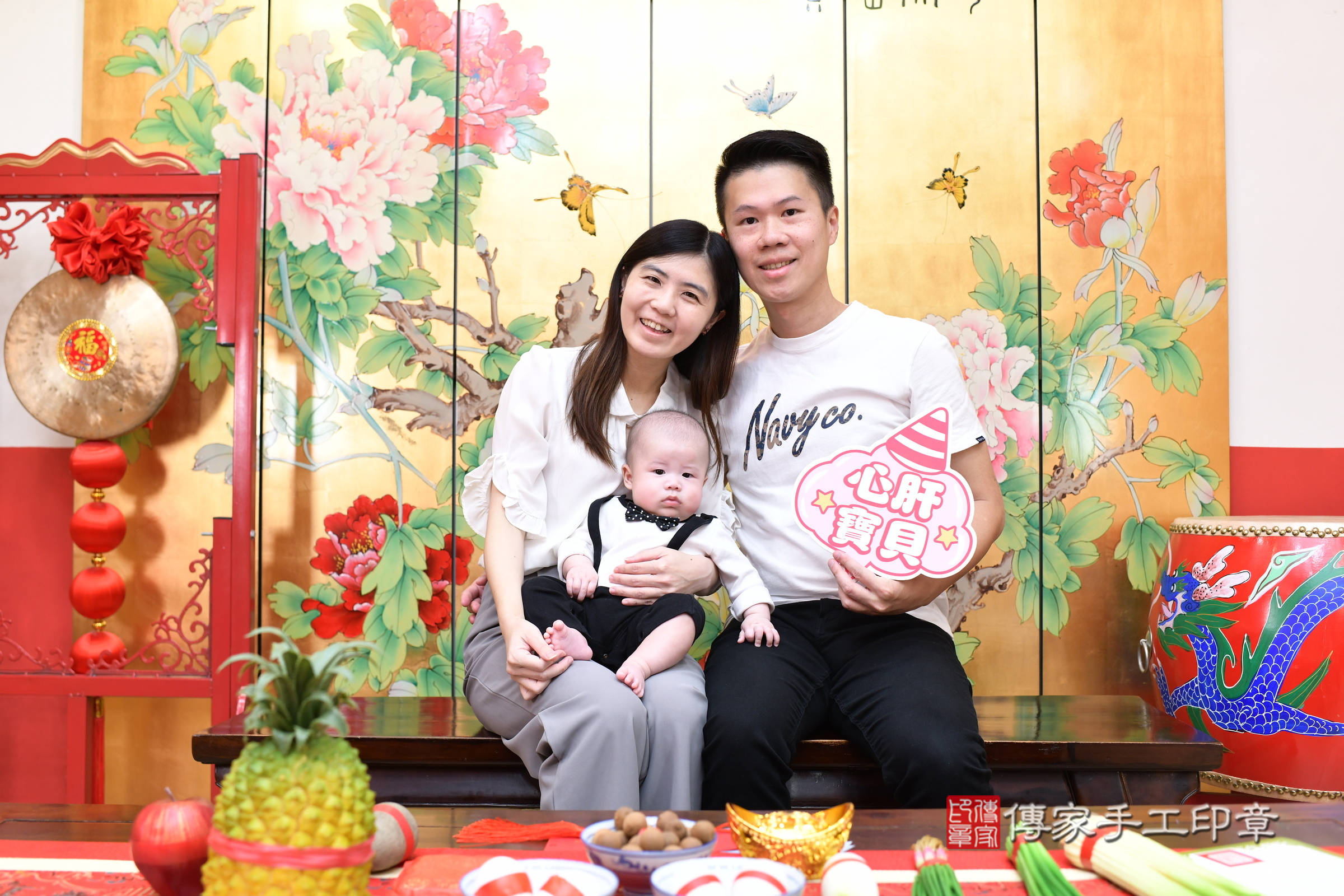 珵珵寶寶(台北市大同區嬰兒寶寶滿月剃頭理髮、嬰兒剃胎毛儀式吉祥話)。中國風會場，爸媽寶貝穿「日中韓」古裝禮服。專業拍照、證書。★購買「臍帶章、肚臍章、胎毛筆刷印章」贈送：剃頭、收涎、抓周，三選一。2025.3.23，照片2