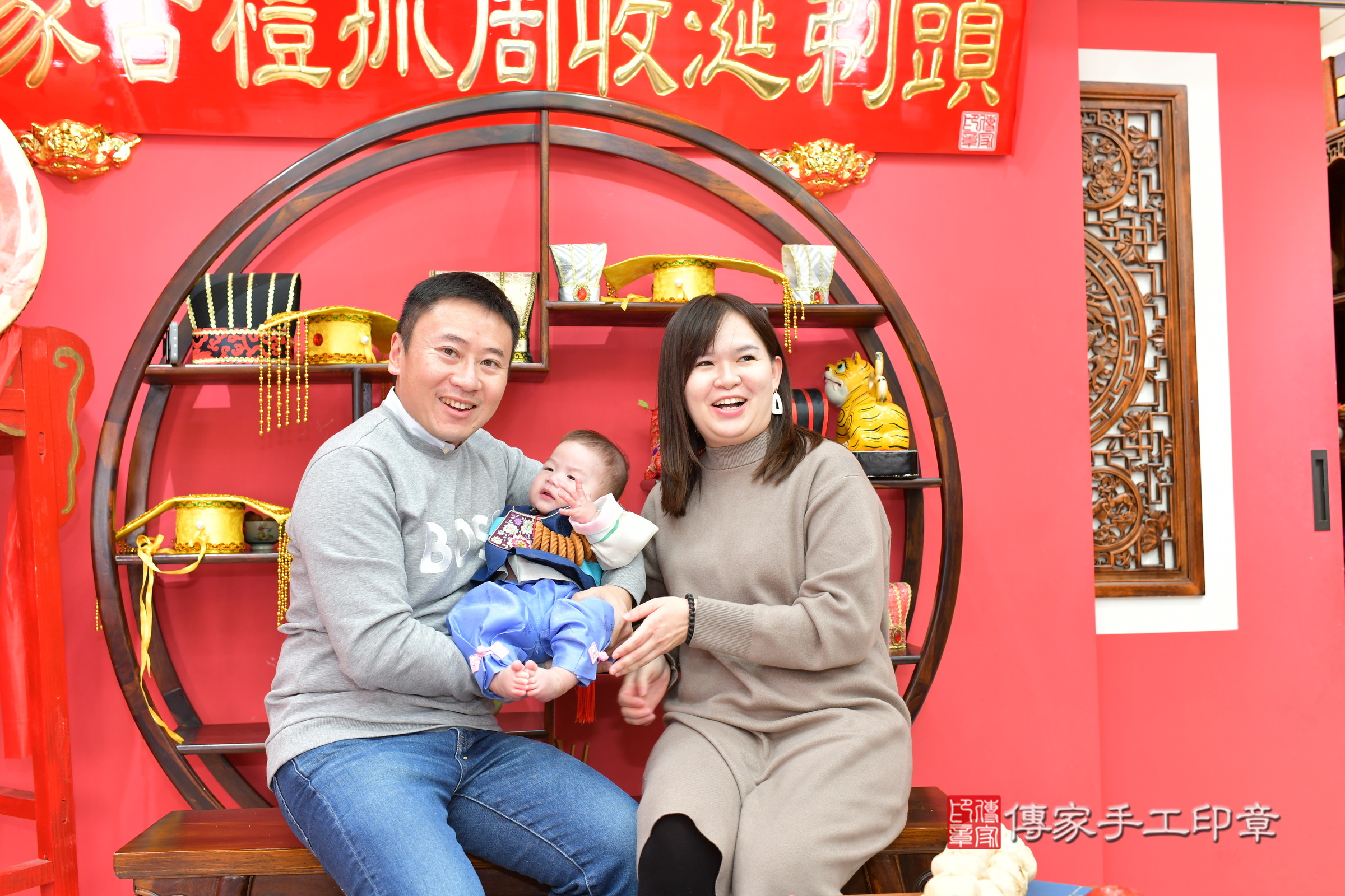 台中市北區澄澄寶寶收涎推薦：傳家台中店收涎中國風會場，嬰兒古禮收涎收口水流程儀式、收涎吉祥話、收涎餅乾、收涎拍照。收涎證書。2024.12.28，照片26