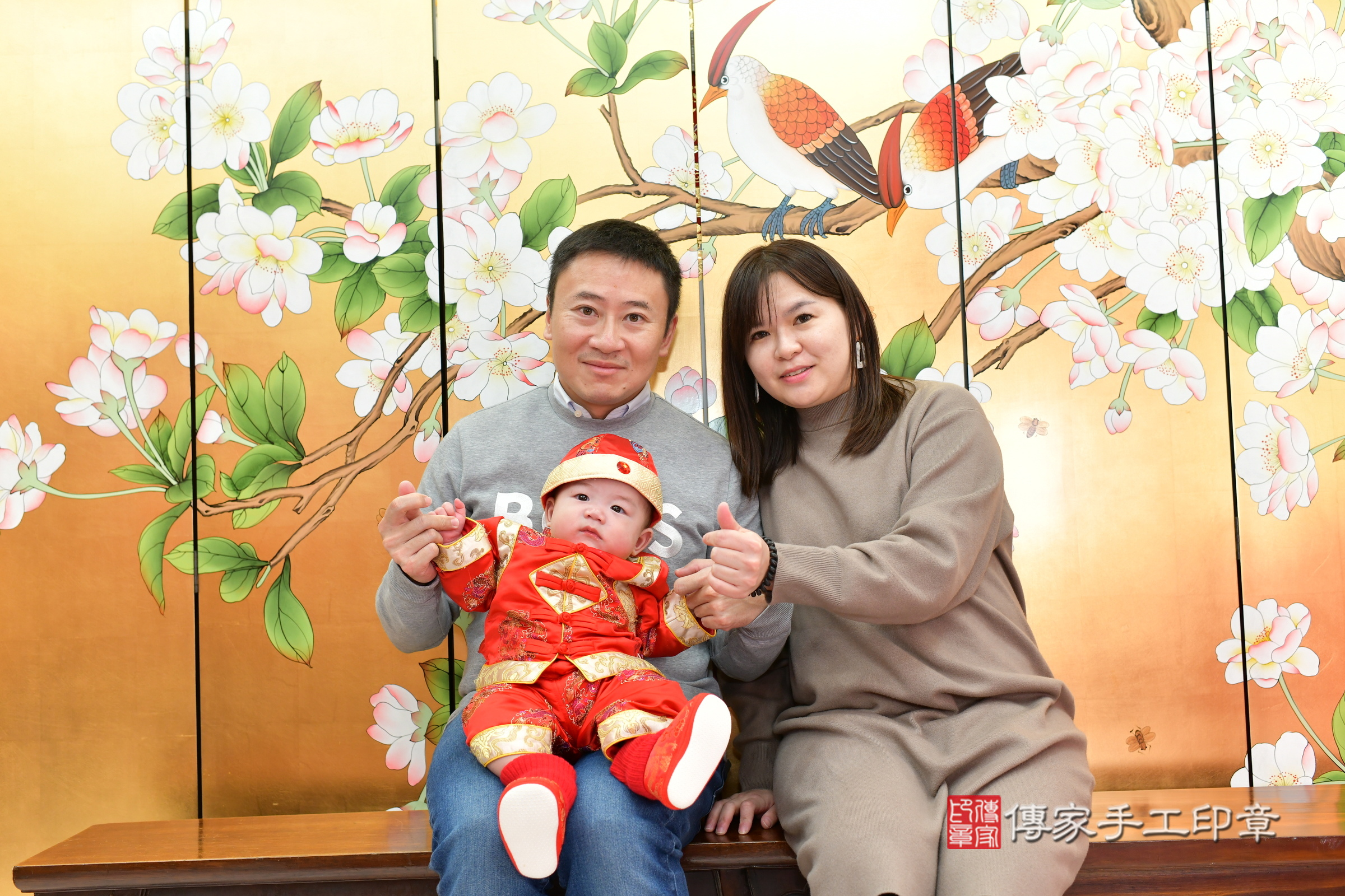 台中市北區澄澄寶寶收涎推薦：傳家台中店收涎中國風會場，嬰兒古禮收涎收口水流程儀式、收涎吉祥話、收涎餅乾、收涎拍照。收涎證書。2024.12.28，照片3