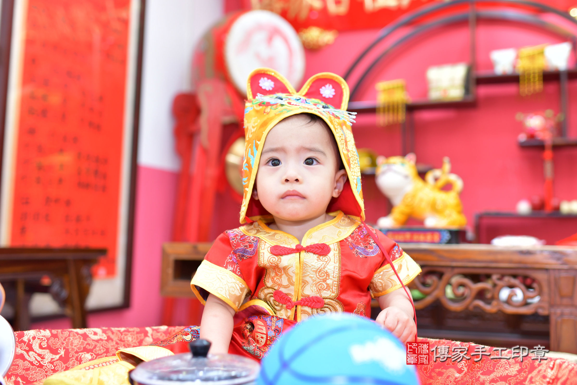 台中市北區銨銨寶寶抓周推薦：傳家台中店抓周度脺中國風會場，嬰兒古禮抓周流程儀式吉祥話、抓周道具物品24種、拍照。抓周證書。2024.12.6，照片8