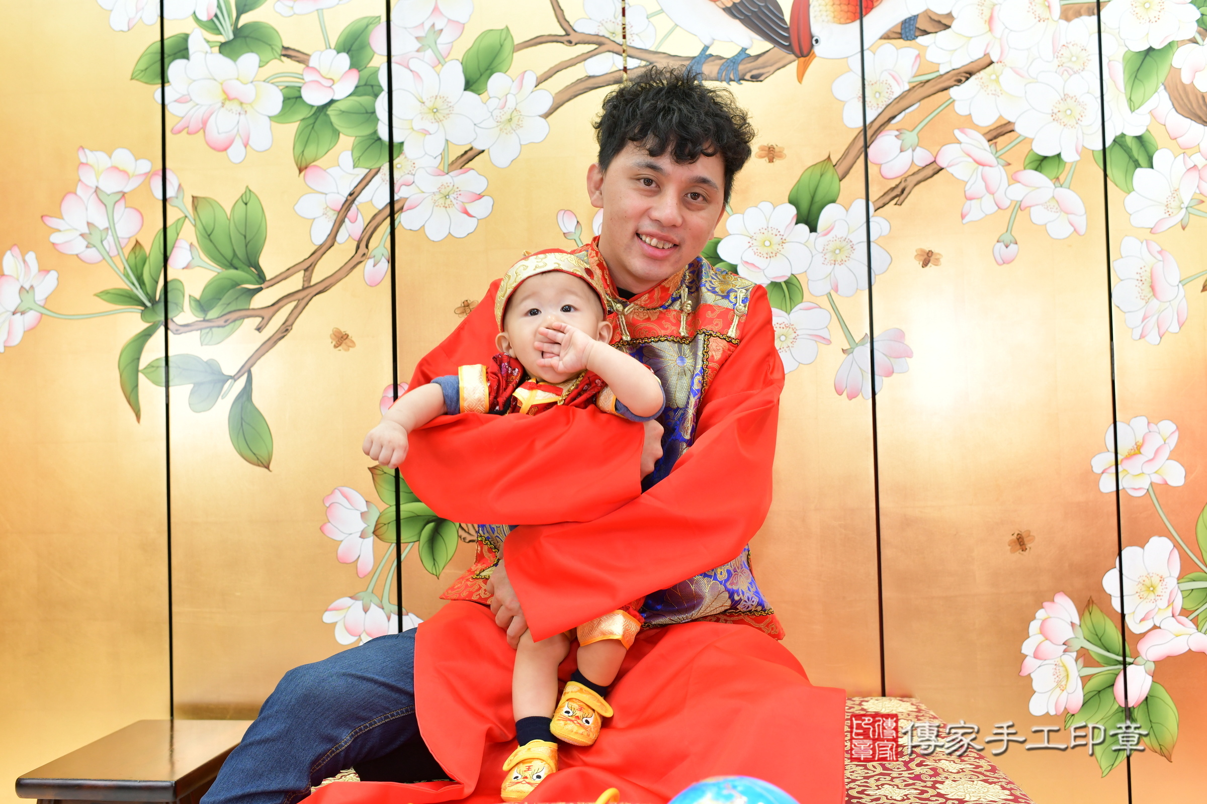 台中市北區小勛寶寶抓周推薦：傳家台中店抓周度脺中國風會場，嬰兒古禮抓周流程儀式吉祥話、抓周道具物品24種、拍照。抓周證書。2024.12.14，照片6