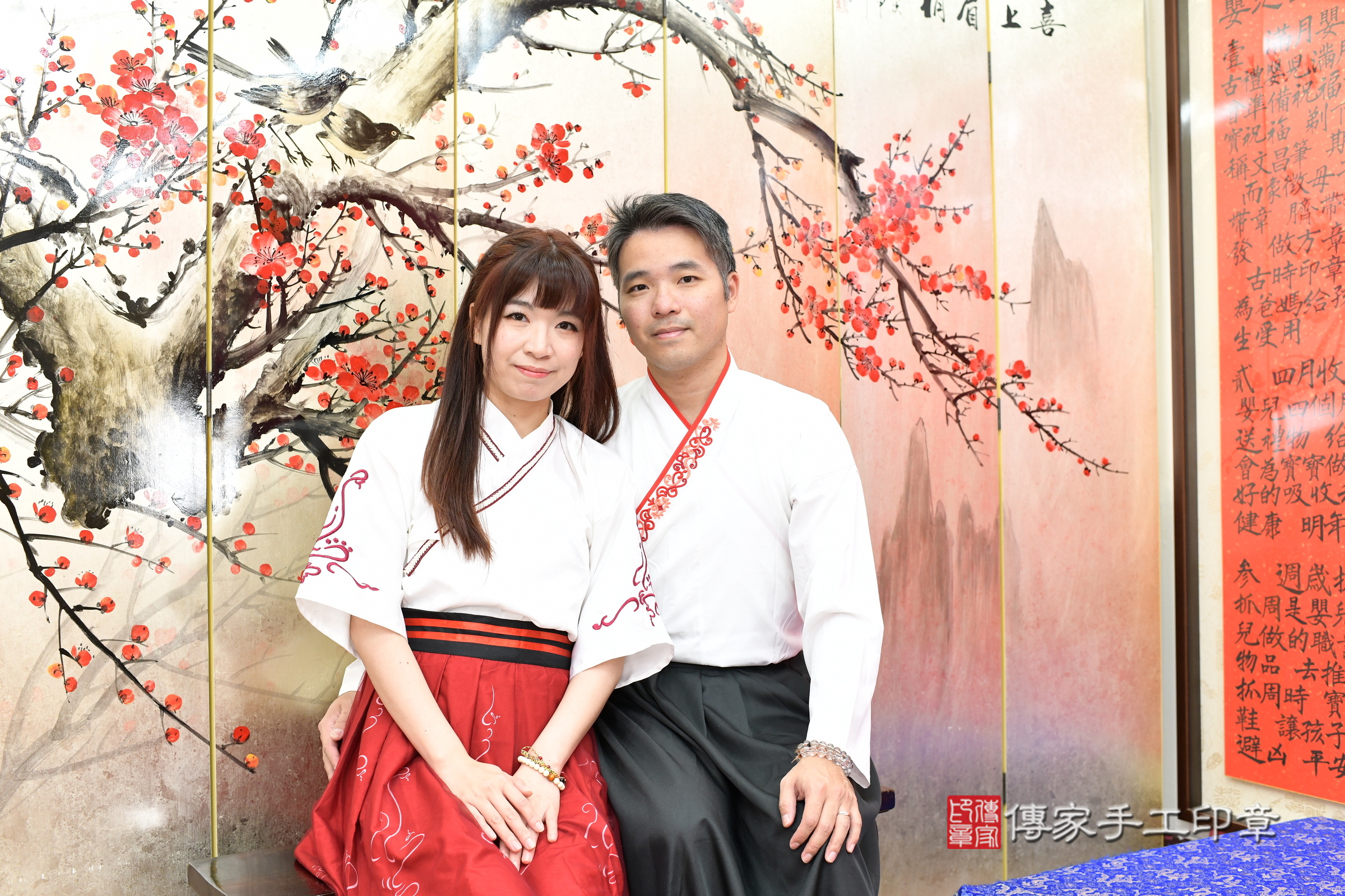 新北市永和區小旭寶寶抓周推薦：傳家新北店抓周度脺中國風會場，嬰兒古禮抓周流程儀式吉祥話、抓周道具物品24種、拍照。抓周證書。2025.3.21，照片7