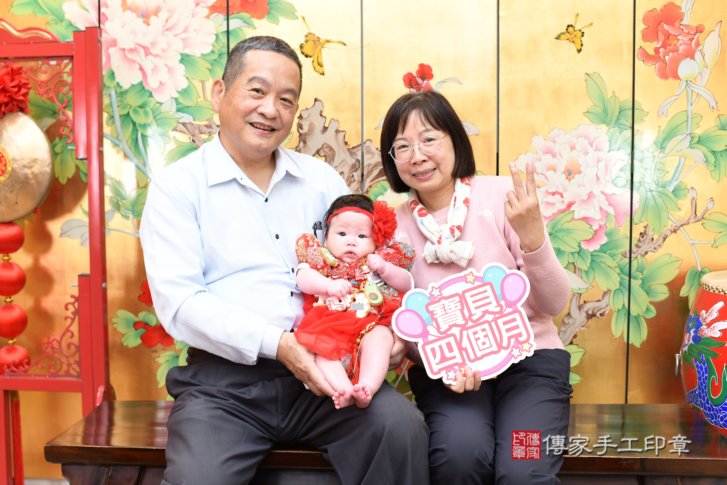 台北市大同區小涵寶寶收涎推薦：傳家台北店收涎中國風會場，嬰兒古禮收涎收口水流程儀式、收涎吉祥話、收涎餅乾、收涎拍照。收涎證書。2025.3.28，照片15