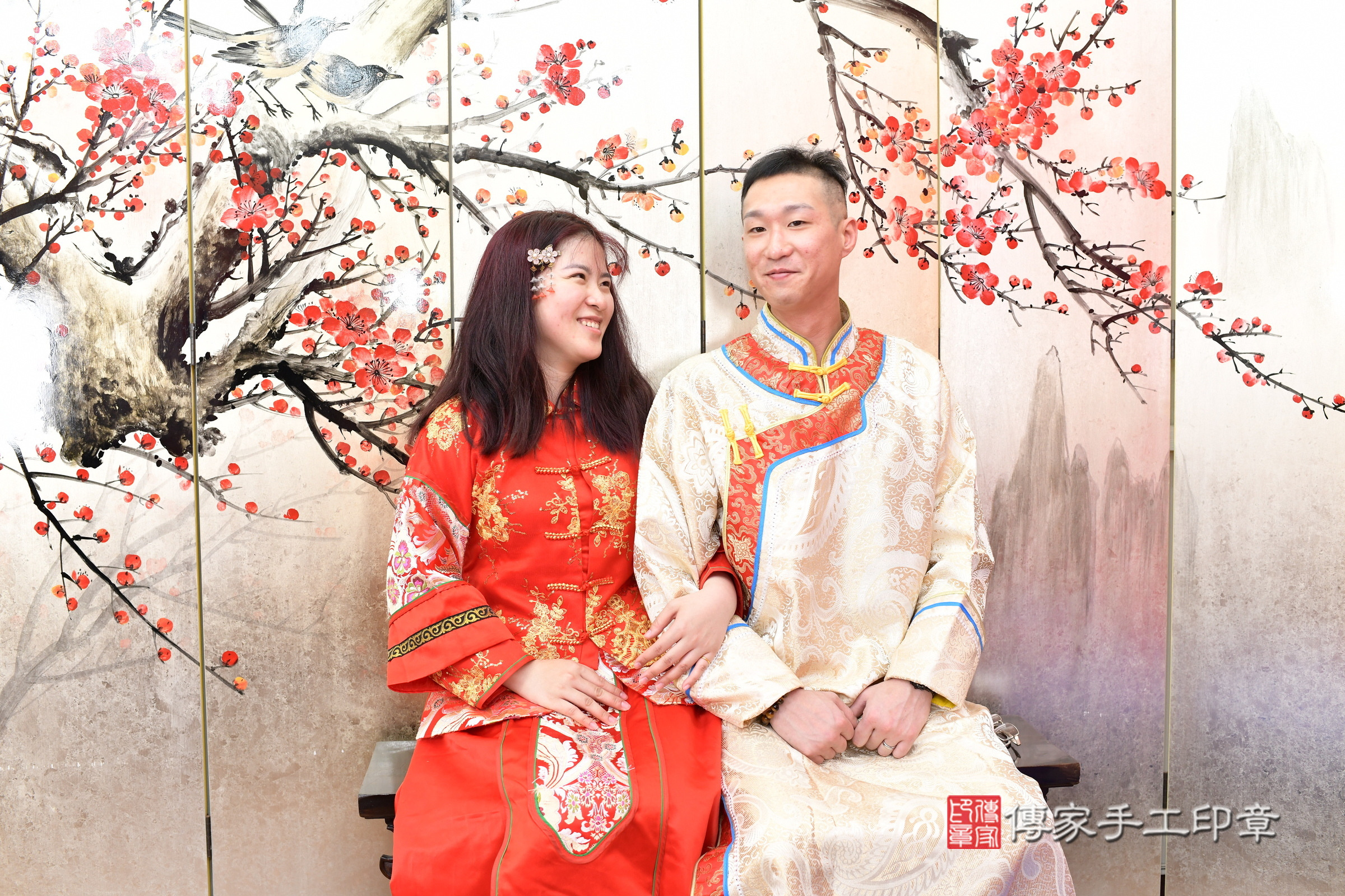 新北市永和區小競寶寶抓周推薦：傳家新北店抓周度脺中國風會場，嬰兒古禮抓周流程儀式吉祥話、抓周道具物品24種、拍照。抓周證書。2025.3.28，照片6