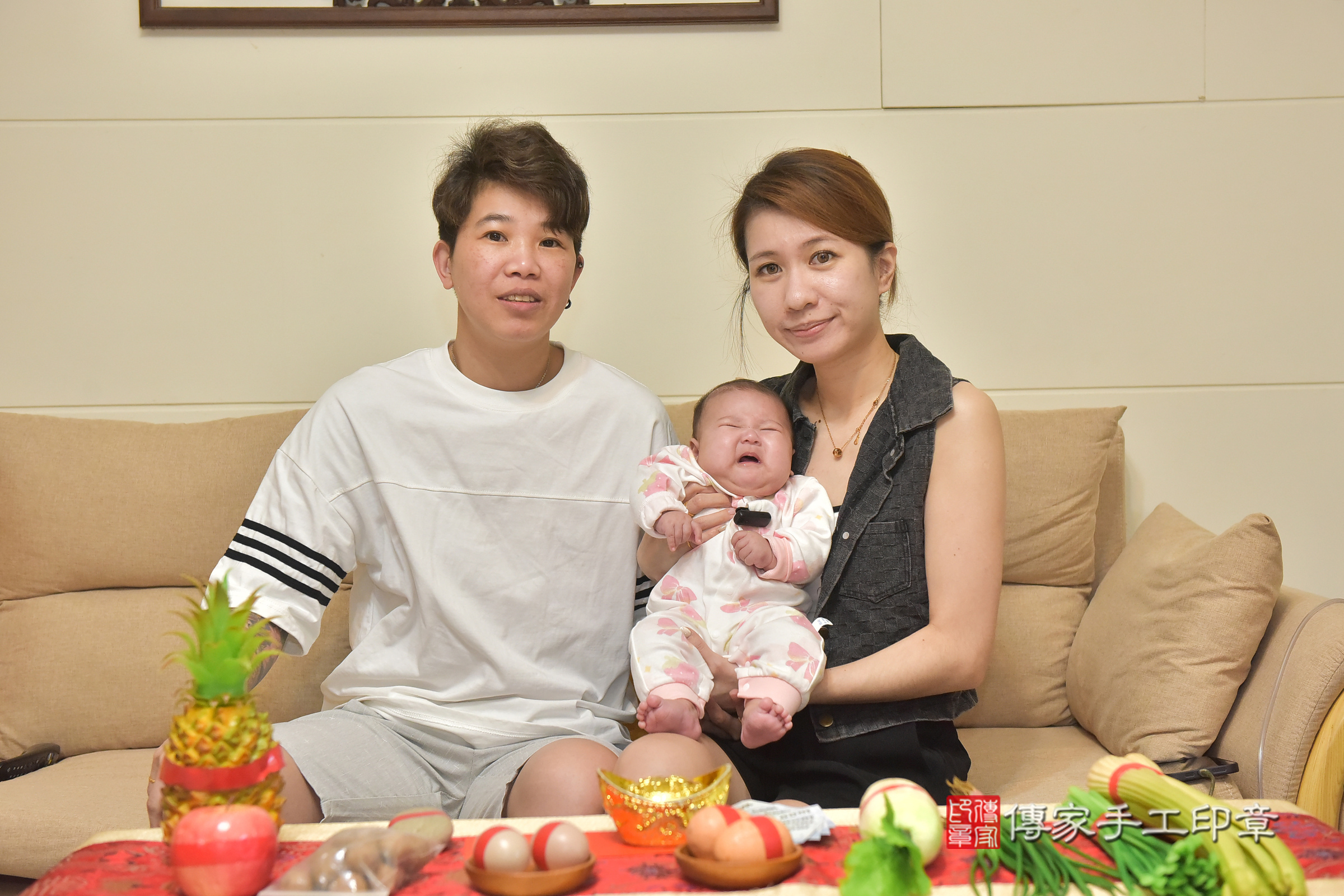 甯甯寶寶(台中市北屯區到府嬰兒甯甯寶寶滿月剃頭理髮、到府嬰兒剃胎毛儀式吉祥話)。到府剃頭剃胎毛主持、專業拍照、證書。★購買「臍帶章、肚臍章、胎毛筆刷印章」贈送：剃頭、收涎、抓周，三選一。2025.3.4，照片3