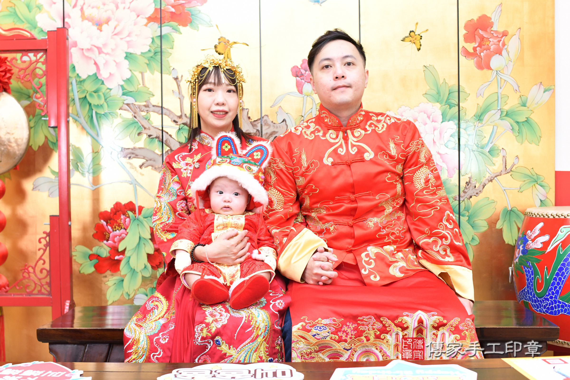 台北市大同區小駿寶寶收涎推薦：傳家台北店收涎中國風會場，嬰兒古禮收涎收口水流程儀式、收涎吉祥話、收涎餅乾、收涎拍照。收涎證書。2025.4.6，照片6