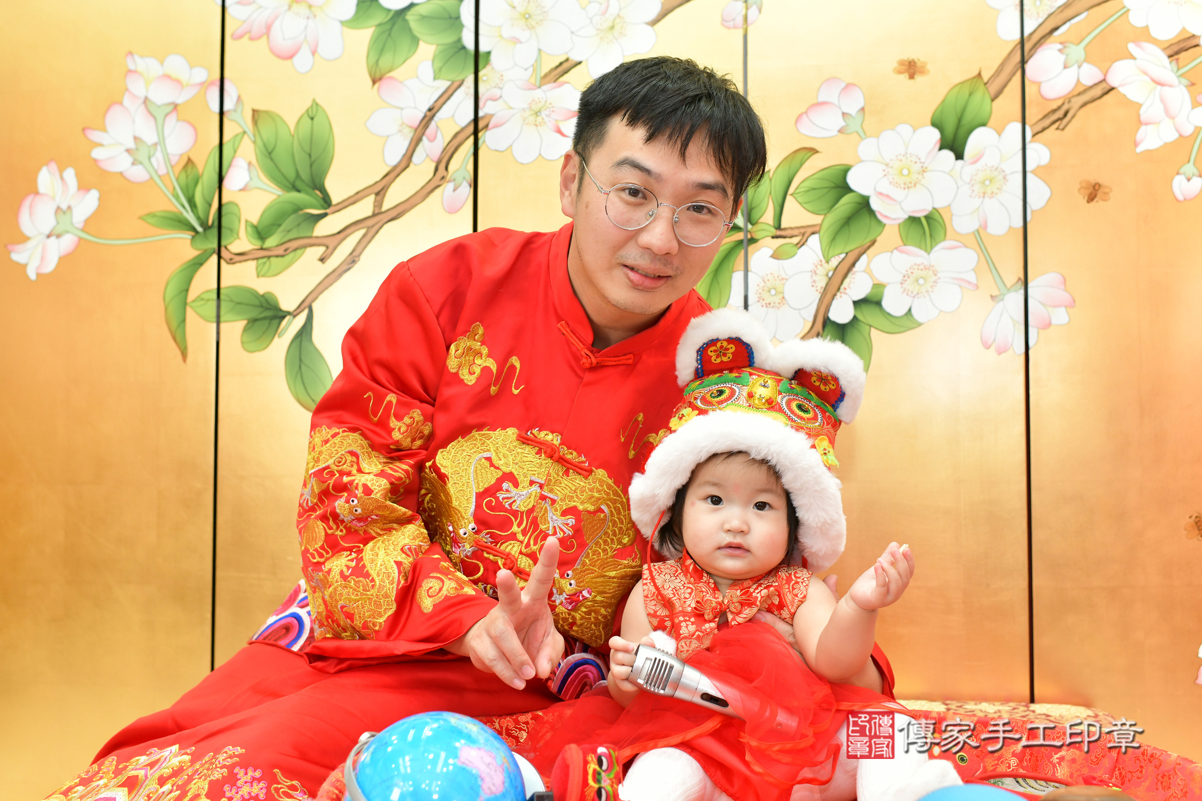 台中市北區晴晴寶寶抓周推薦：傳家台中店抓周度脺中國風會場，嬰兒古禮抓周流程儀式吉祥話、抓周道具物品24種、拍照。抓周證書。2025.3.1，照片3