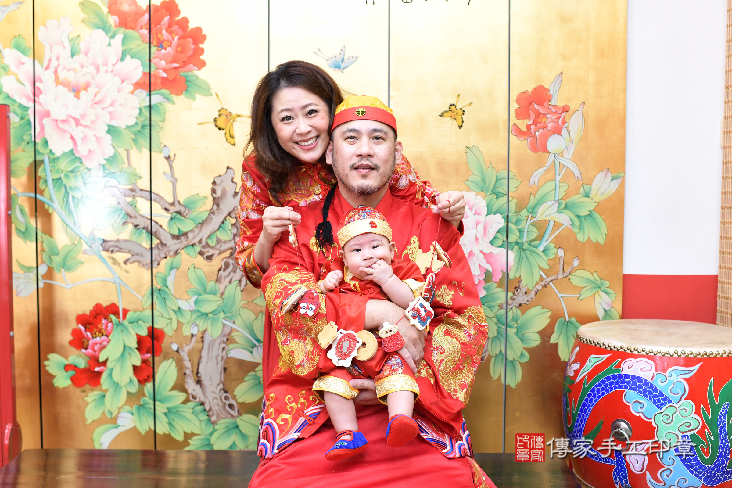 台北市大同區佑佑寶寶收涎推薦：傳家台北店收涎中國風會場，嬰兒古禮收涎收口水流程儀式、收涎吉祥話、收涎餅乾、收涎拍照。收涎證書。2025.4.12，照片18