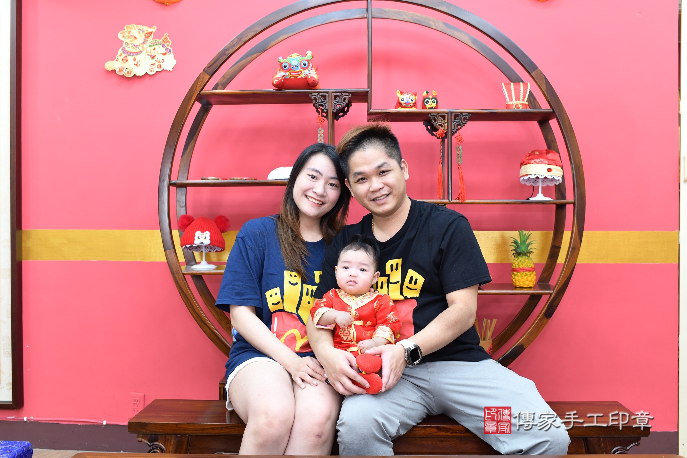 新北市永和區小淵寶寶收涎推薦：傳家新北店收涎中國風會場，嬰兒古禮收涎收口水流程儀式、收涎吉祥話、收涎餅乾、收涎拍照。收涎證書。2025.5.1，照片4