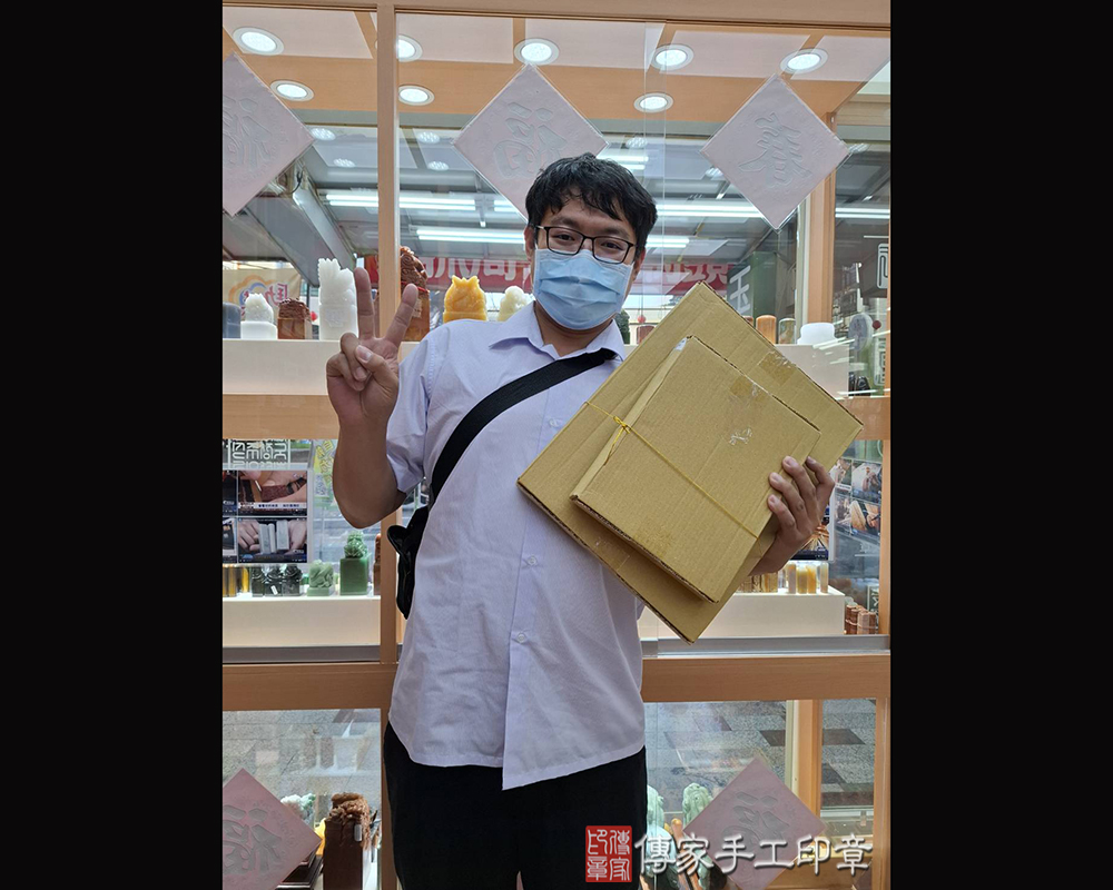 台南市左鎮區歆歆寶貝抓周推薦：傳家台南店抓周度脺中國風會場，嬰兒古禮抓周流程儀式吉祥話、抓周道具物品24種、拍照。抓周證書。2025.05.22