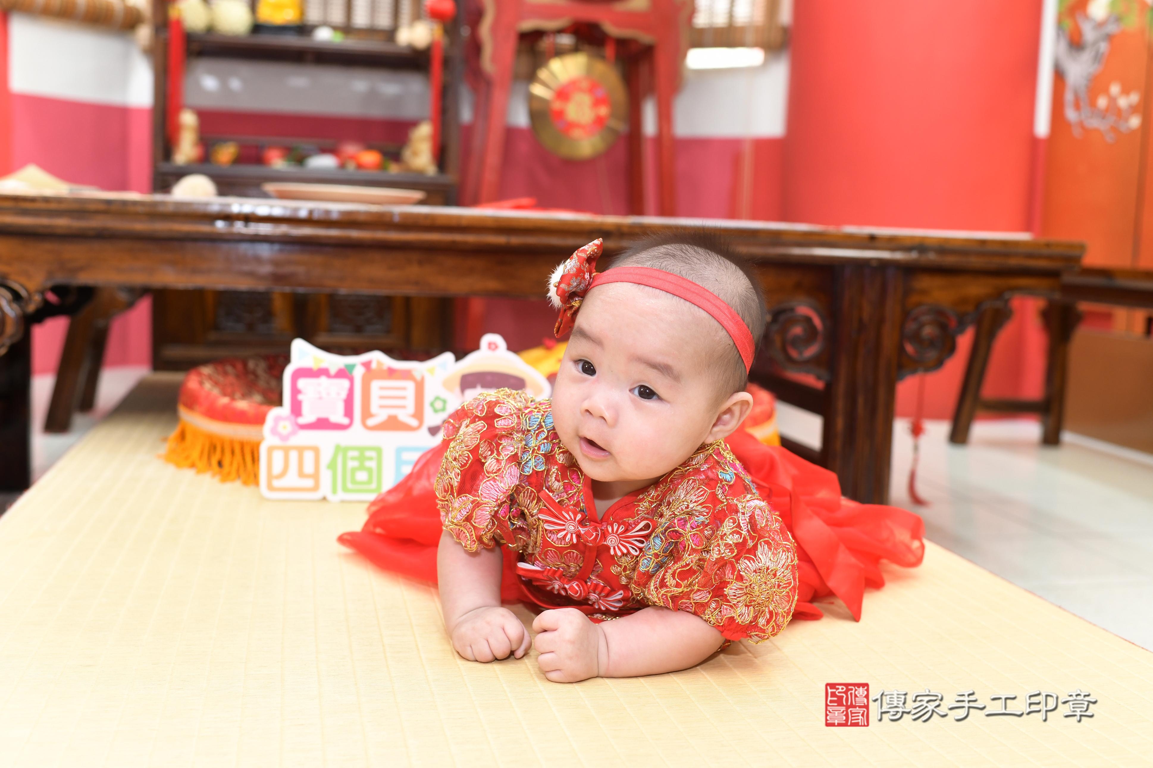 傳家手工印章高雄店、抓周、度脺、中國風會場、傳家嬰兒古禮、吉祥話、抓周道具物品24種、拍照。抓周證書。寶寶抓周、滿周歲、生日快樂、祝福