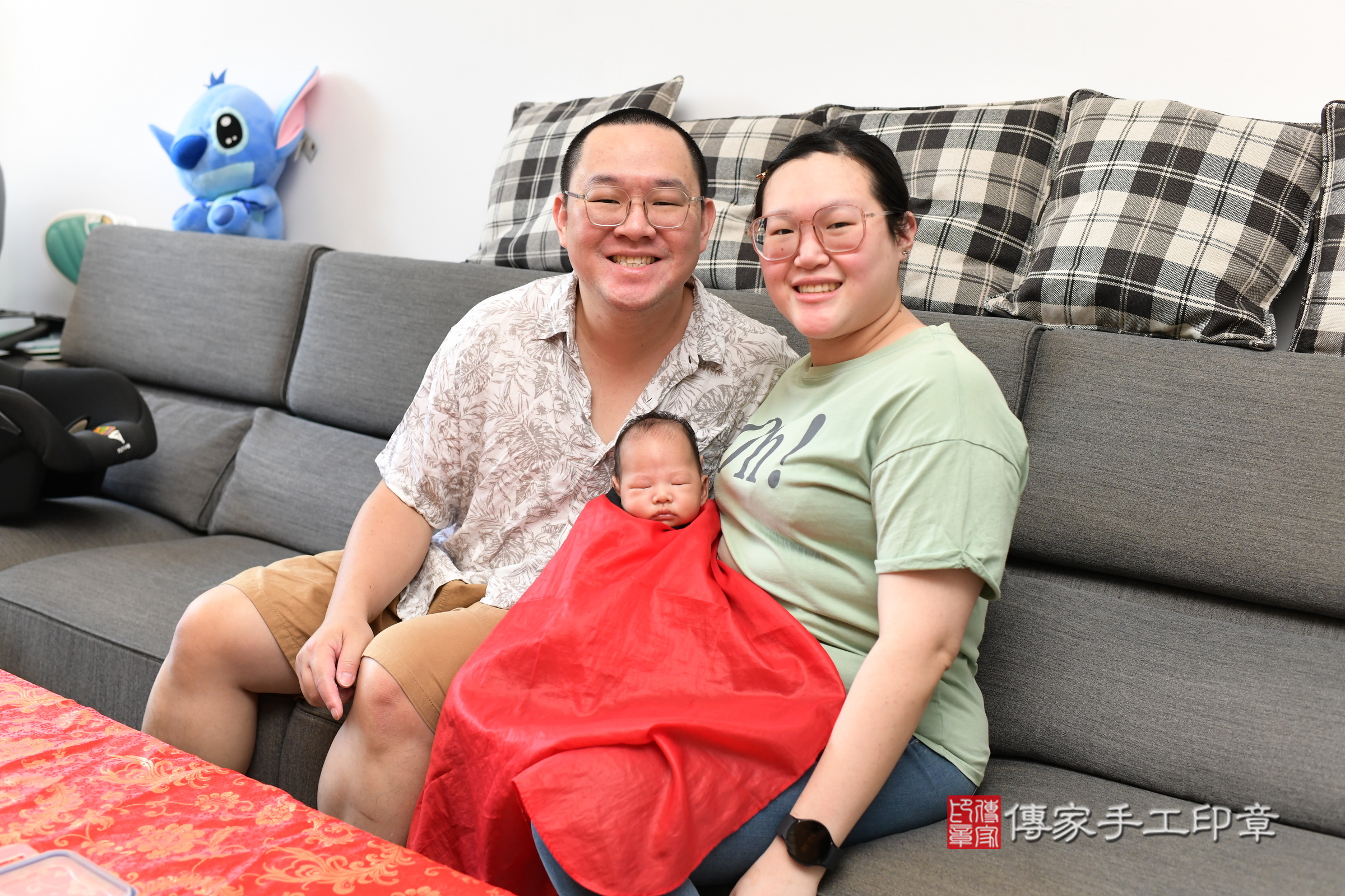 小硯寶寶(台北市大同區嬰兒寶寶滿月剃頭理髮、嬰兒剃胎毛儀式吉祥話)。中國風會場，爸媽寶貝穿「日中韓」古裝禮服。專業拍照、證書。★購買「臍帶章、肚臍章、胎毛筆刷印章」贈送：剃頭、收涎、抓周，三選一。2025.5.14，照片18