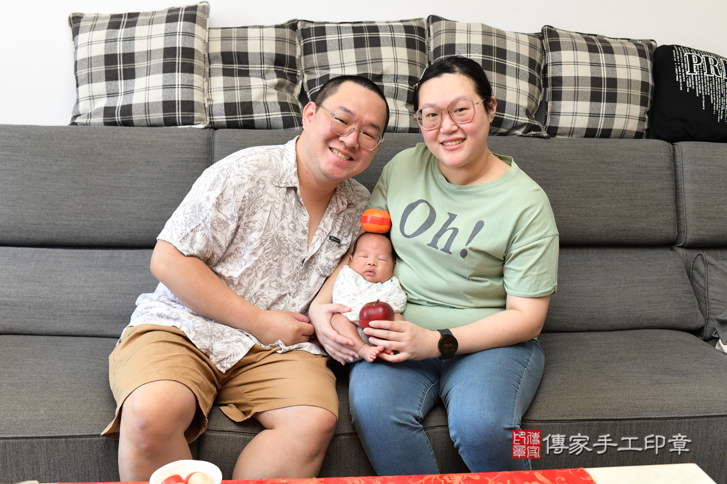 小硯寶寶(台北市大同區嬰兒寶寶滿月剃頭理髮、嬰兒剃胎毛儀式吉祥話)。中國風會場，爸媽寶貝穿「日中韓」古裝禮服。專業拍照、證書。★購買「臍帶章、肚臍章、胎毛筆刷印章」贈送：剃頭、收涎、抓周，三選一。2025.5.14，照片10