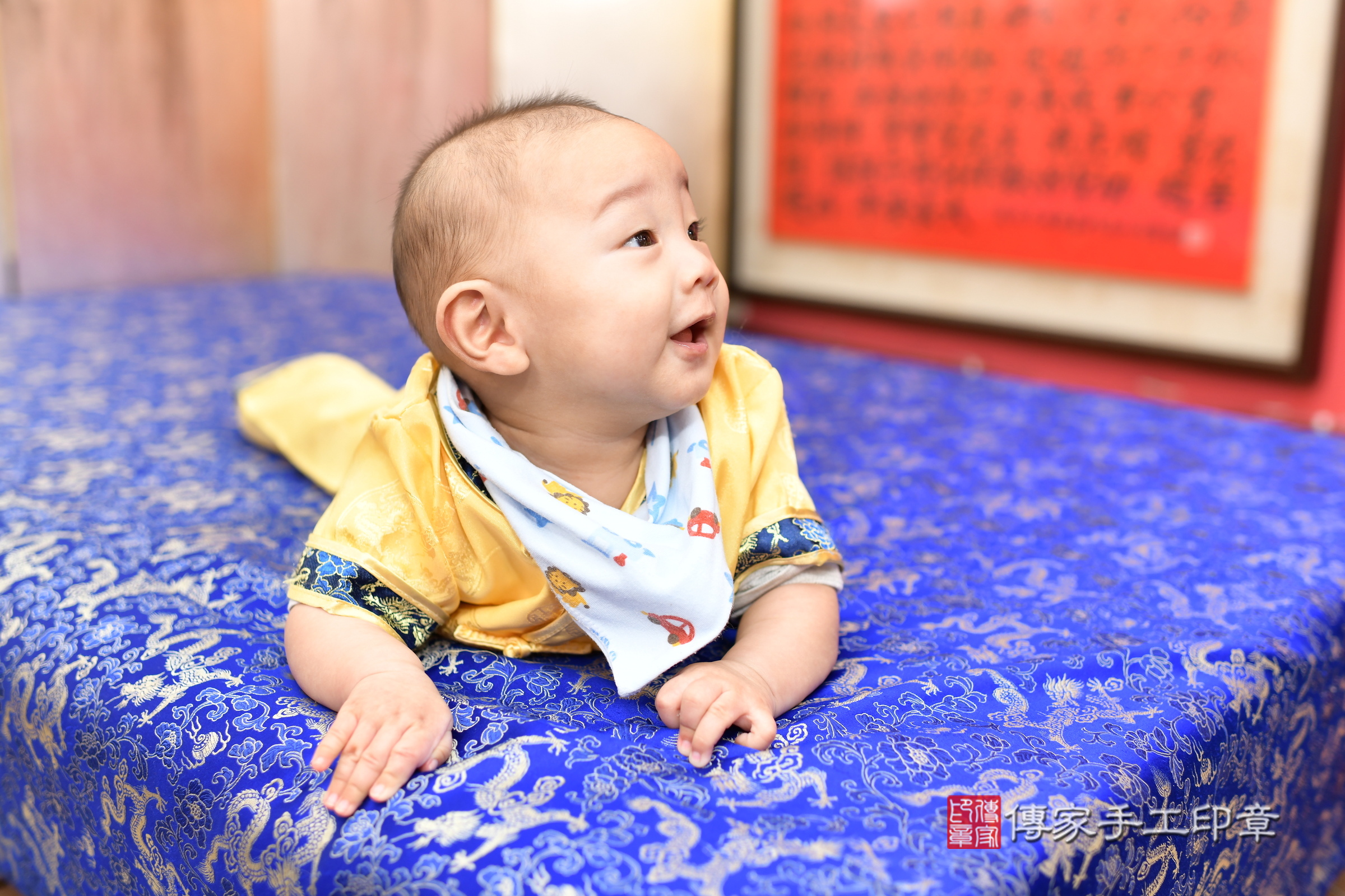 新北市永和區廷廷寶寶收涎推薦：傳家新北店收涎中國風會場，嬰兒古禮收涎收口水流程儀式、收涎吉祥話、收涎餅乾、收涎拍照。收涎證書。2025.5.20，照片8
