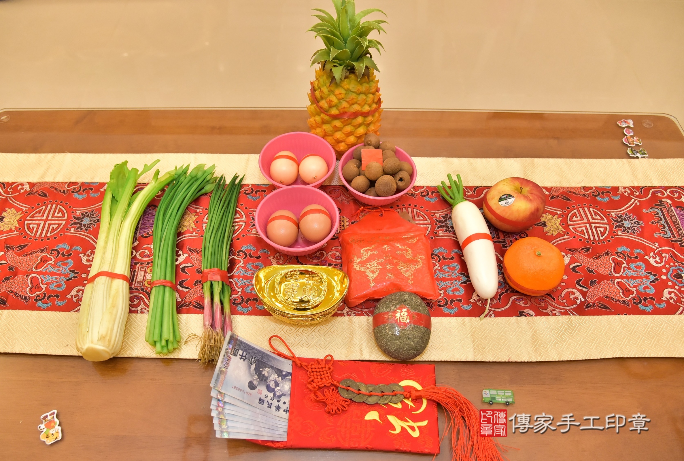 維維寶寶(新北市新店區到府嬰兒維維寶寶滿月剃頭理髮、到府嬰兒剃胎毛儀式吉祥話)。到府剃頭剃胎毛主持、專業拍照、證書。★購買「臍帶章、肚臍章、胎毛筆刷印章」贈送：剃頭、收涎、抓周，三選一。2025.5.24，照片5