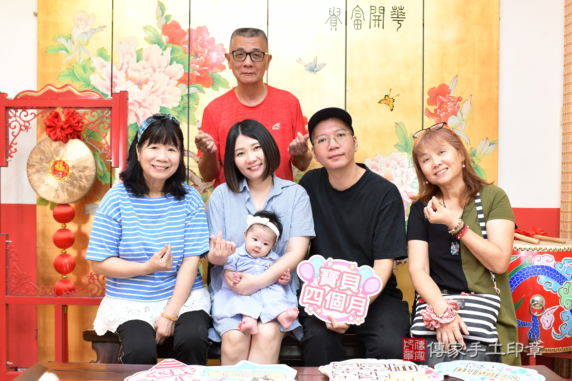 台北市大同區芮芮寶寶收涎推薦：傳家台北店收涎中國風會場，嬰兒古禮收涎收口水流程儀式、收涎吉祥話、收涎餅乾、收涎拍照。收涎證書。2025.5.17，照片7