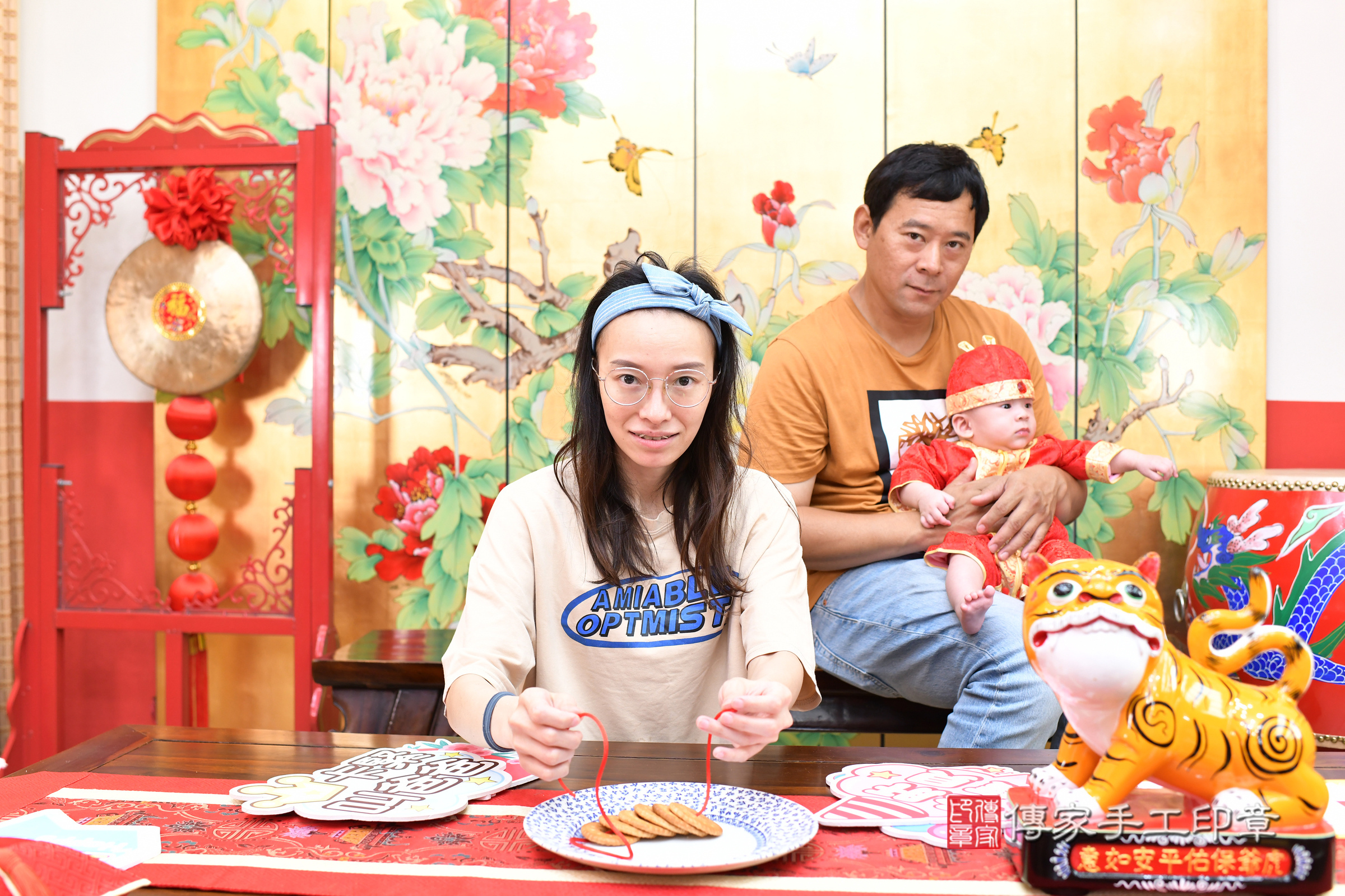 台北市大同區宸宸寶寶收涎推薦：傳家台北店收涎中國風會場，嬰兒古禮收涎收口水流程儀式、收涎吉祥話、收涎餅乾、收涎拍照。收涎證書。2025.5.29，照片13