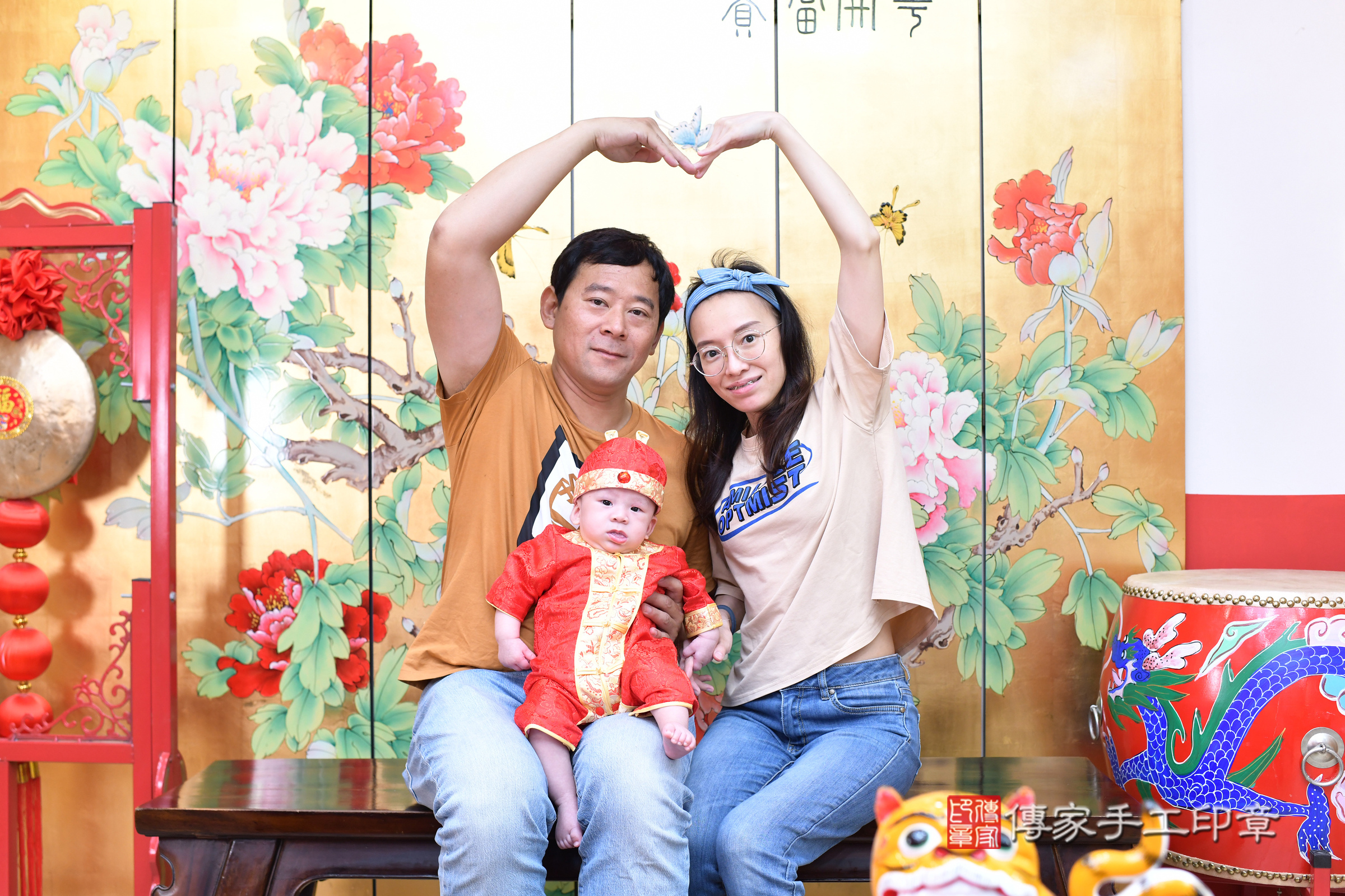 台北市大同區宸宸寶寶收涎推薦：傳家台北店收涎中國風會場，嬰兒古禮收涎收口水流程儀式、收涎吉祥話、收涎餅乾、收涎拍照。收涎證書。2025.5.29，照片5