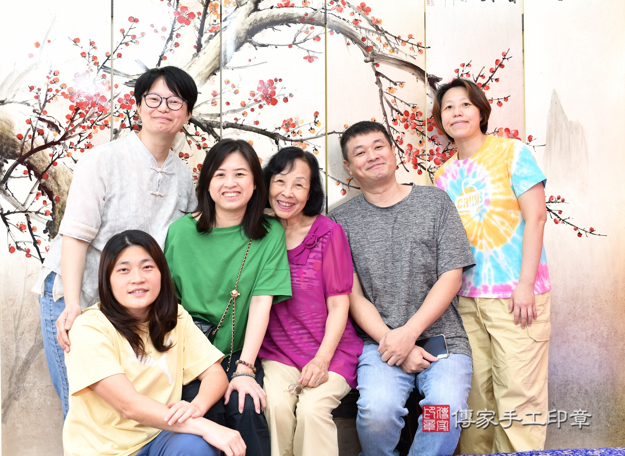 新北市永和區蕎蕎寶寶抓周推薦：傳家新北店抓周度脺中國風會場，嬰兒古禮抓周流程儀式吉祥話、抓周道具物品24種、拍照。抓周證書。2025.6.15，照片2