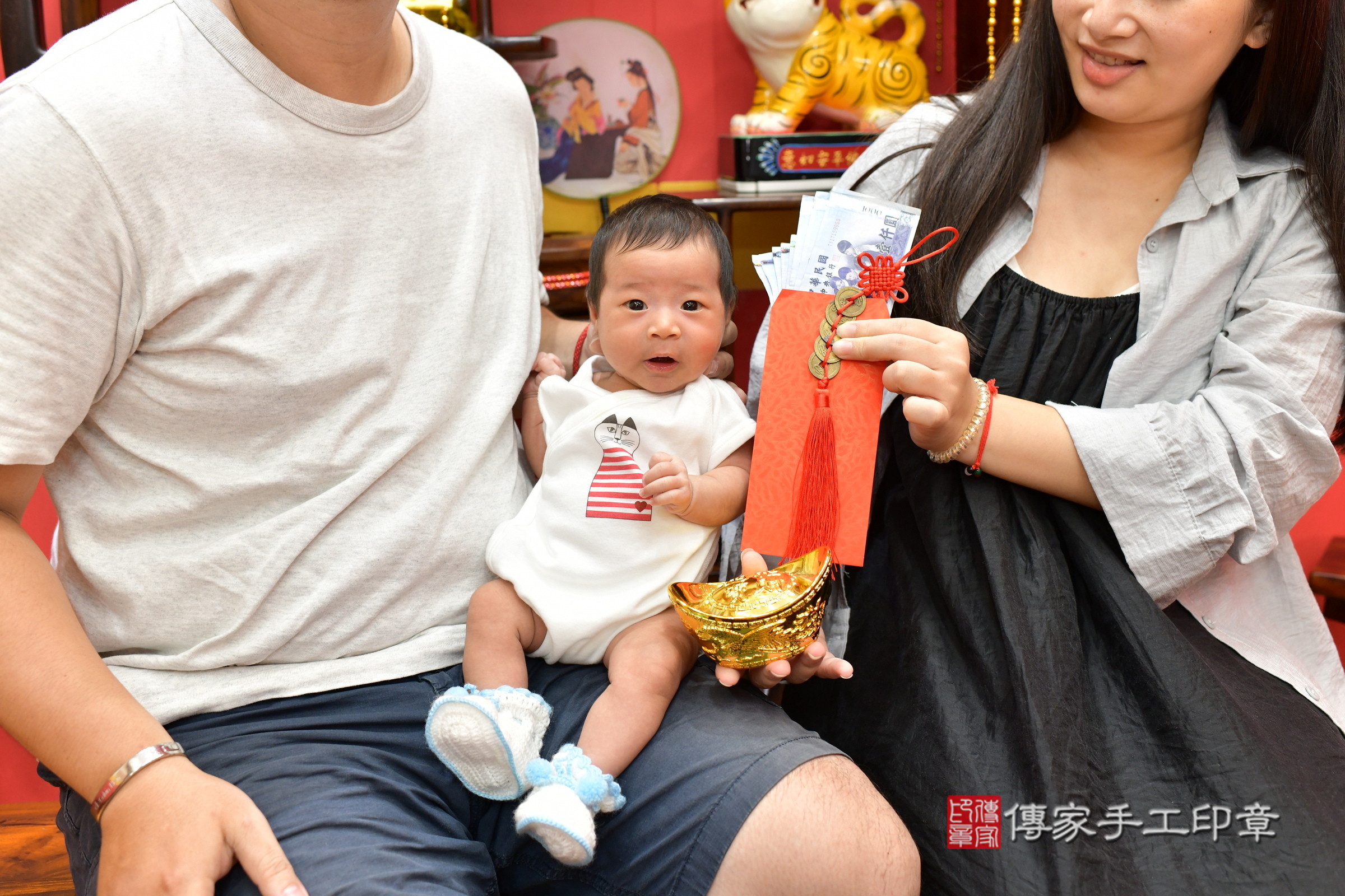 小潔寶寶(桃園市八德區嬰兒寶寶滿月剃頭理髮、嬰兒剃胎毛儀式吉祥話)。中國風會場，爸媽寶貝穿「日中韓」古裝禮服。專業拍照、證書。★購買「臍帶章、肚臍章、胎毛筆刷印章」贈送：剃頭、收涎、抓周，三選一。2025.6.17，照片11