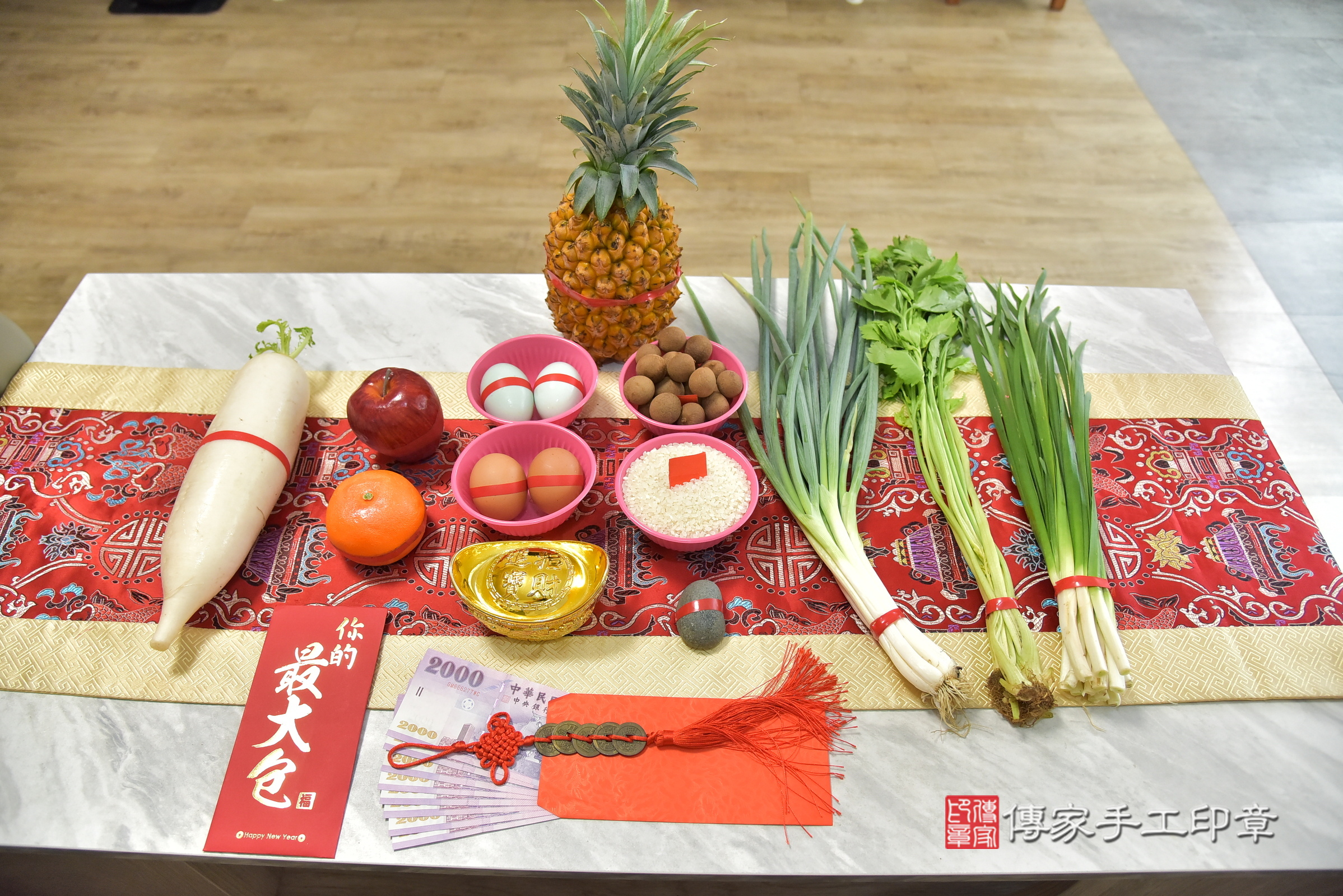 宥宥寶寶(新北市新店區到府嬰兒宥宥寶寶滿月剃頭理髮、到府嬰兒剃胎毛儀式吉祥話)。到府剃頭剃胎毛主持、專業拍照、證書。★購買「臍帶章、肚臍章、胎毛筆刷印章」贈送：剃頭、收涎、抓周，三選一。2025.7.3，照片3