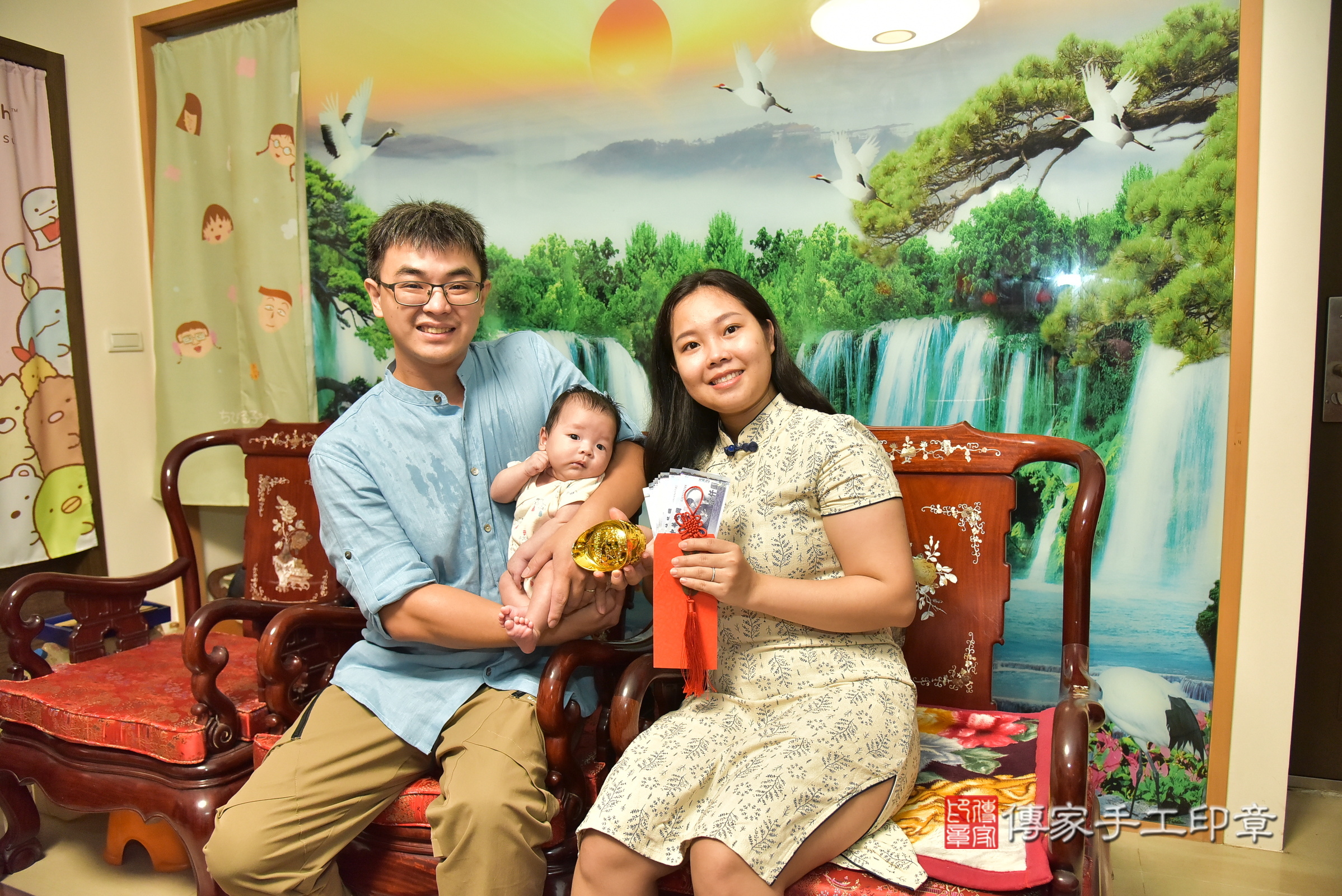 宸宸寶寶(新北市永和區到府嬰兒宸宸寶寶滿月剃頭理髮、到府嬰兒剃胎毛儀式吉祥話)。到府剃頭剃胎毛主持、專業拍照、證書。★購買「臍帶章、肚臍章、胎毛筆刷印章」贈送：剃頭、收涎、抓周，三選一。2025.7.30，照片10