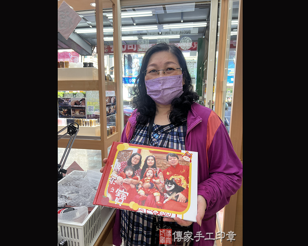 台南市永康區小熙寶貝抓周推薦：傳家台南店抓周度脺中國風會場，嬰兒古禮抓周流程儀式吉祥話、抓周道具物品24種、拍照。抓周證書。2025.08.09