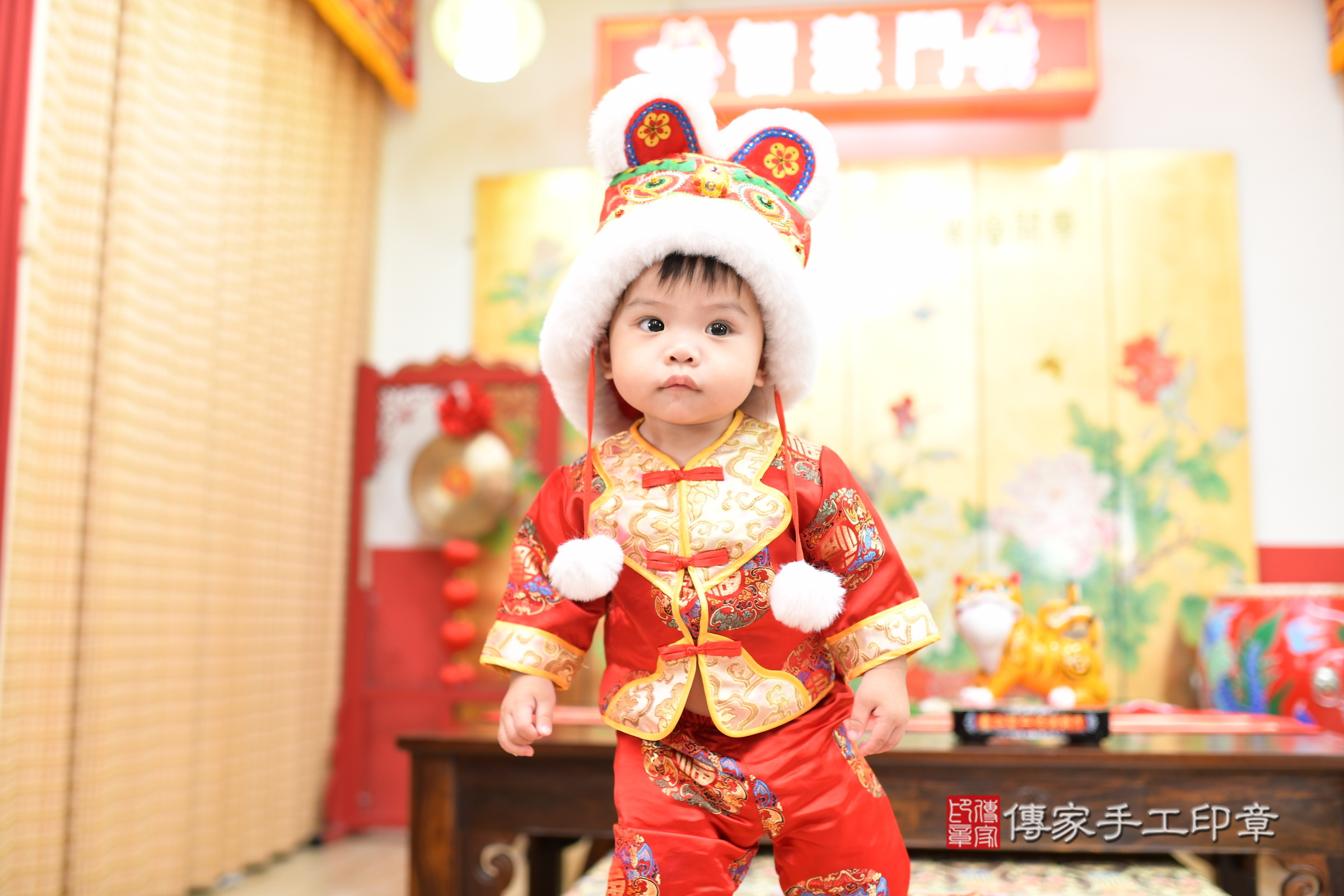 台北市大同區小鋒寶寶抓周推薦：傳家台北店抓周度脺中國風會場，嬰兒古禮抓周流程儀式吉祥話、抓周道具物品24種、拍照。抓周證書。2025.8.8，照片7