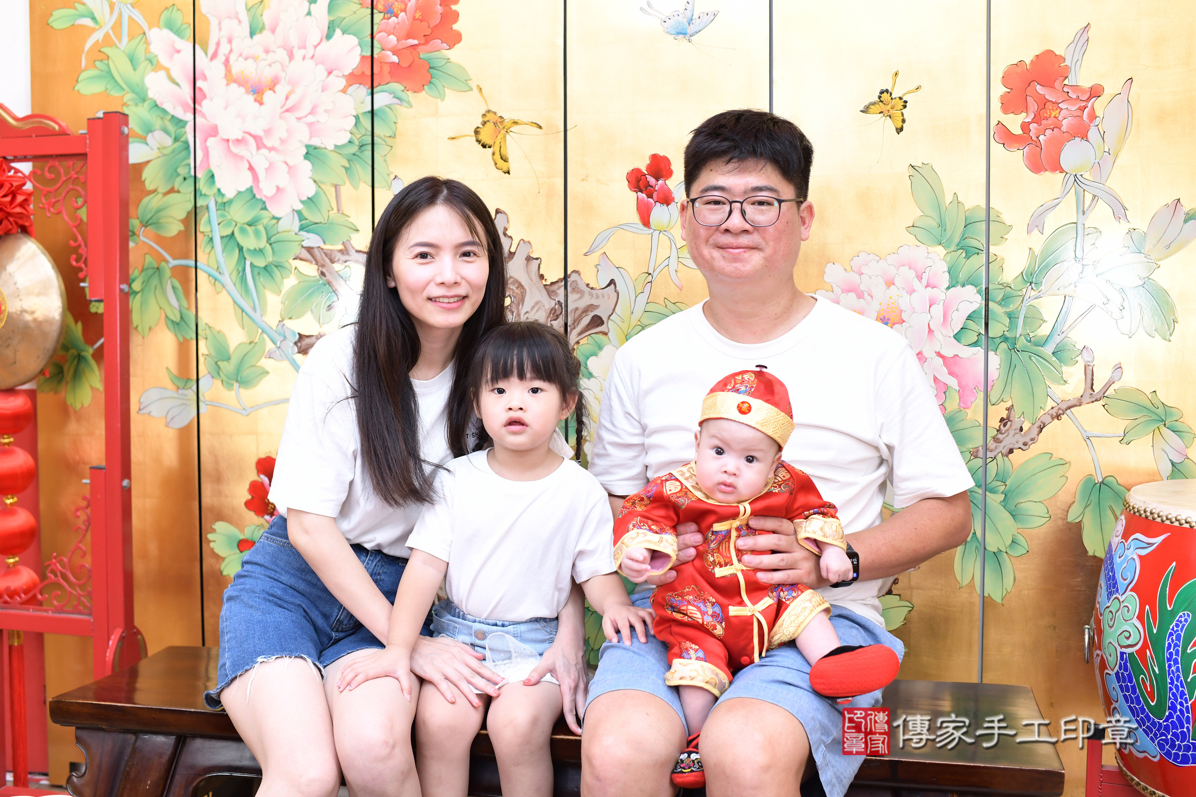 台北市大同區小垚寶寶收涎推薦：傳家台北店收涎中國風會場，嬰兒古禮收涎收口水流程儀式、收涎吉祥話、收涎餅乾、收涎拍照。收涎證書。2025.8.7，照片7
