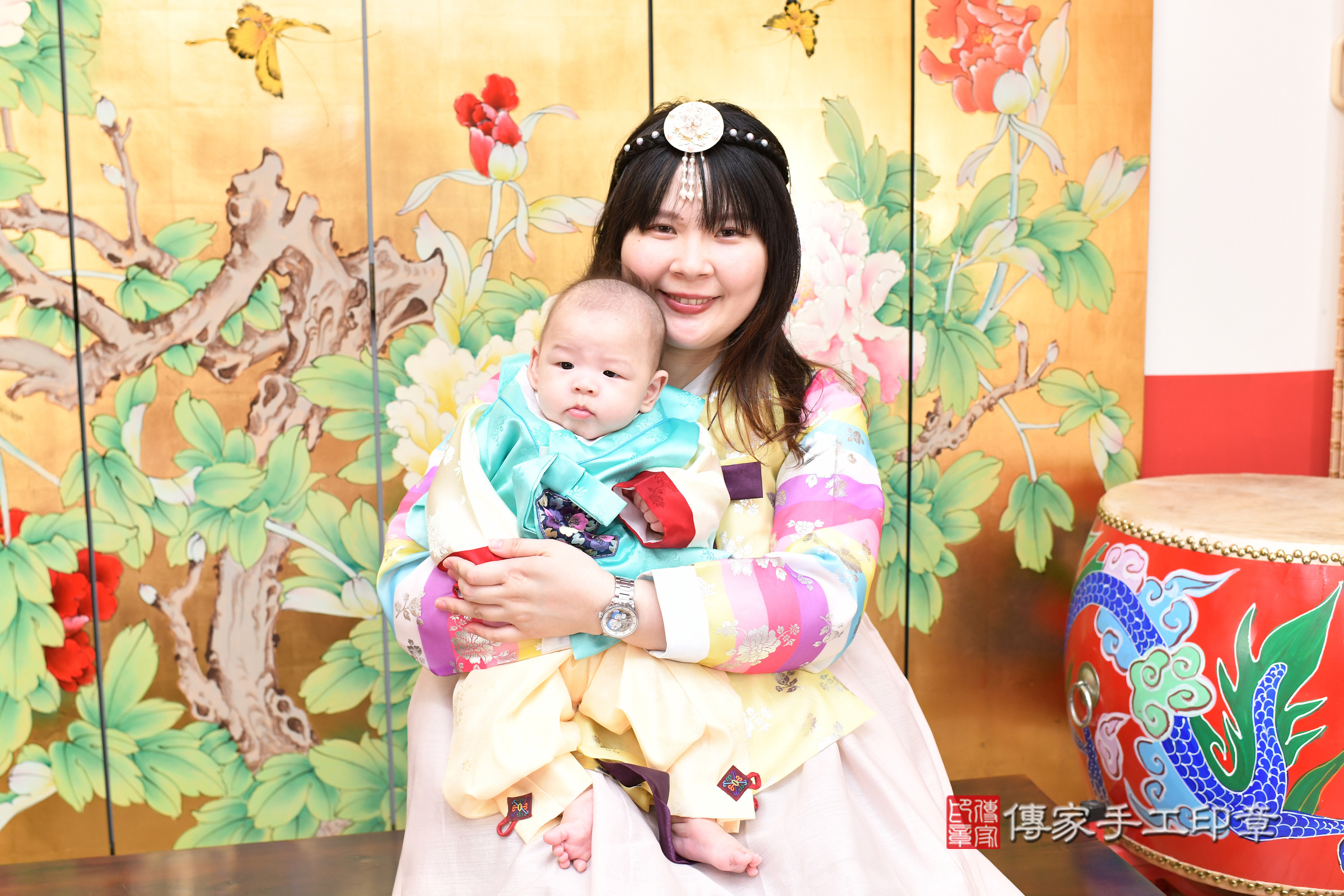 台北市大同區彤彤寶寶收涎推薦：傳家台北店收涎中國風會場，嬰兒古禮收涎收口水流程儀式、收涎吉祥話、收涎餅乾、收涎拍照。收涎證書。2025.8.17，照片6