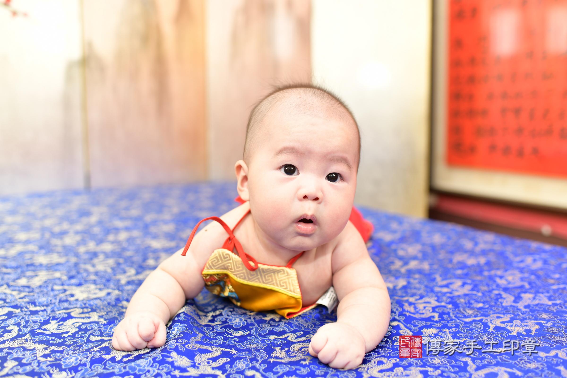 新北市永和區叡叡寶寶收涎推薦：傳家新北店收涎中國風會場，嬰兒古禮收涎收口水流程儀式、收涎吉祥話、收涎餅乾、收涎拍照。收涎證書。2025.8.27，照片2