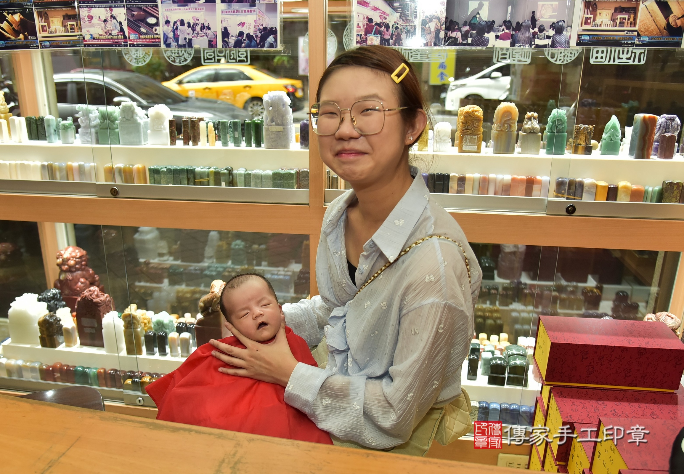 寧寧寶寶(新北市永和區嬰兒寶寶滿月剃頭理髮、嬰兒剃胎毛儀式吉祥話)。中國風會場，爸媽寶貝穿「日中韓」古裝禮服。專業拍照、證書。★購買「臍帶章、肚臍章、胎毛筆刷印章」贈送：剃頭、收涎、抓周，三選一。2025.9.ㄉ，照片14