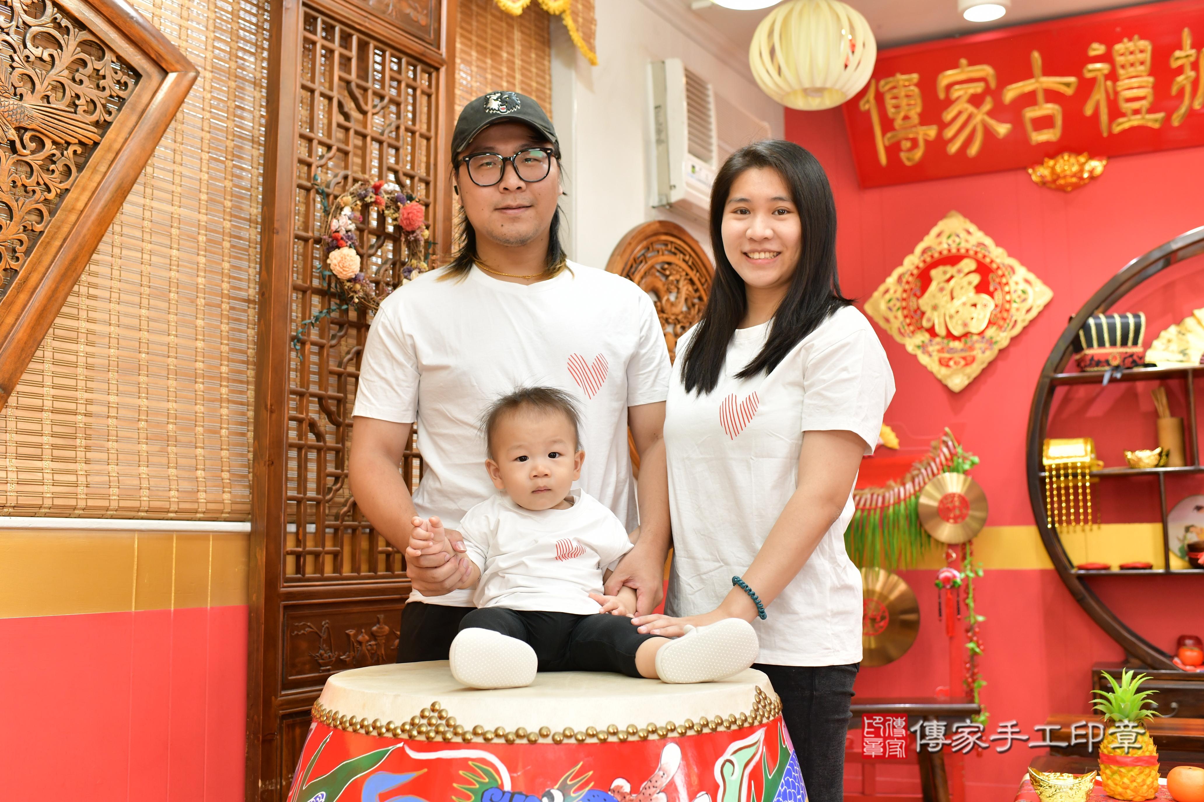 剃頭儀式的文化傳承與幸福寓意。 .....照:11